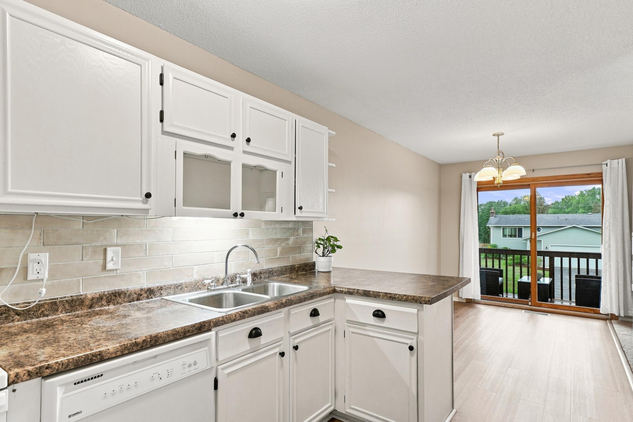 View of Residential at 1716 Woodgate Lane, Eagan MN 55122, Eagan (28 of 76) - Mike Wilen | Minnesota Team Real Estate