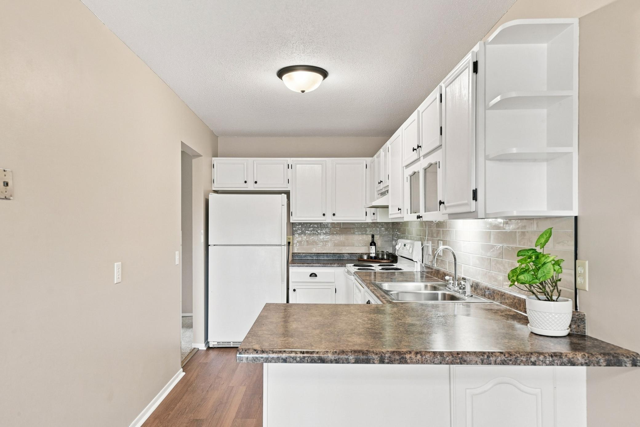 View of Residential at 1716 Woodgate Lane, Eagan MN 55122, Eagan (23 of 76) - Mike Wilen | Minnesota Team Real Estate