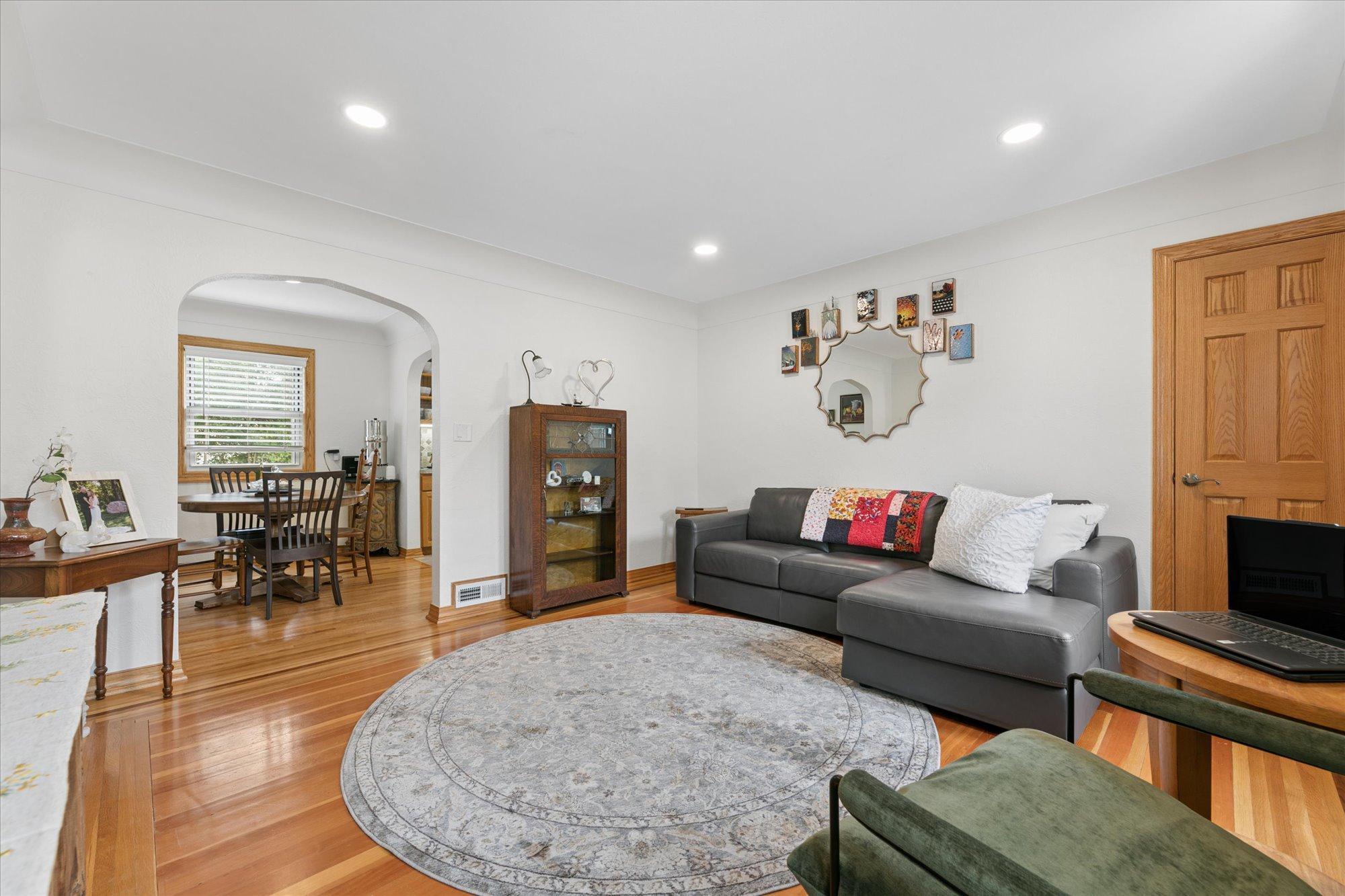 View of Residential at 826 Cross Street, Anoka MN 55303, Anoka (12 of 33) - Mike Wilen | Minnesota Team Real Estate