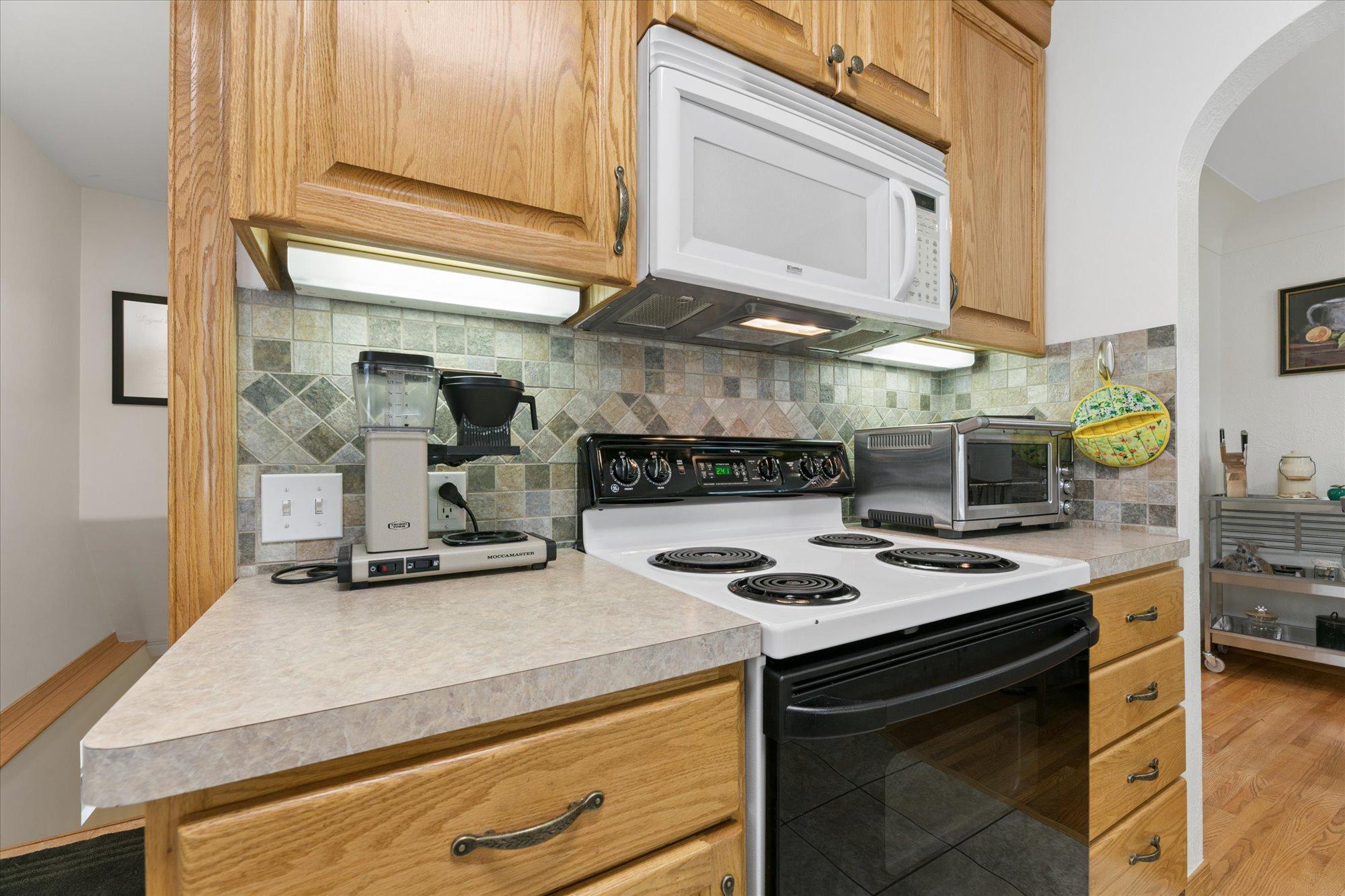 View of Residential at 826 Cross Street, Anoka MN 55303, Anoka (9 of 33) - Mike Wilen | Minnesota Team Real Estate