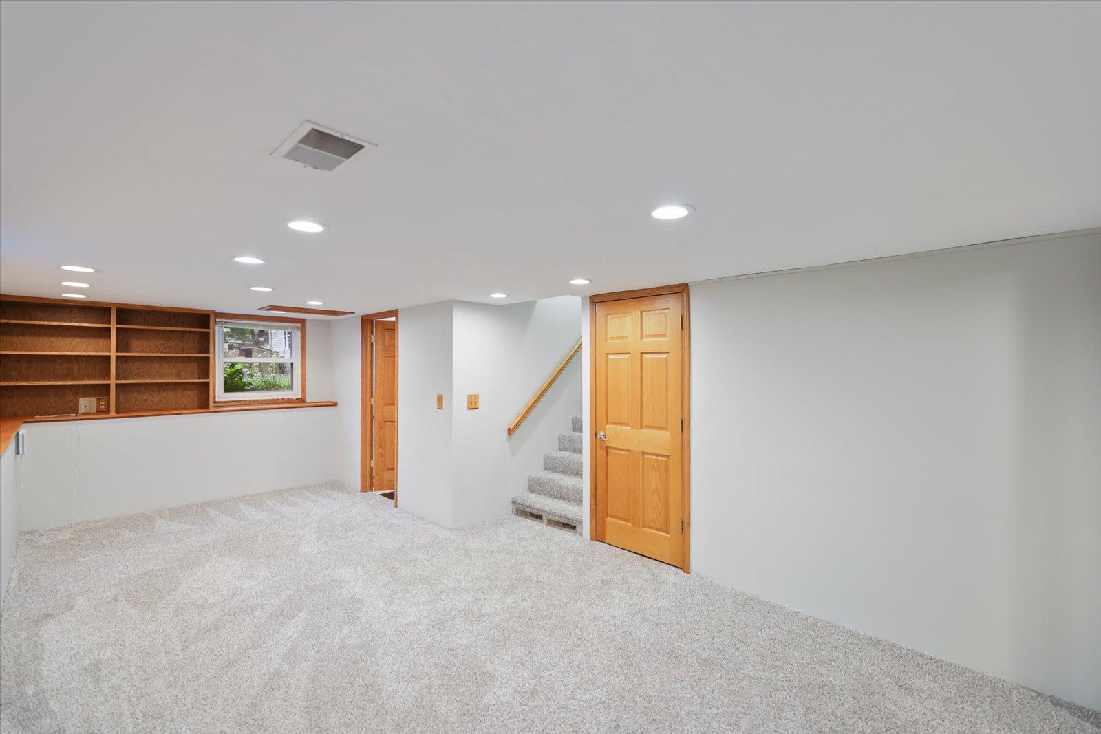 View of Residential at 8378 Groveland Road, Mounds View MN 55112, Mounds View (24 of 69) - Mike Wilen | Minnesota Team Real Estate