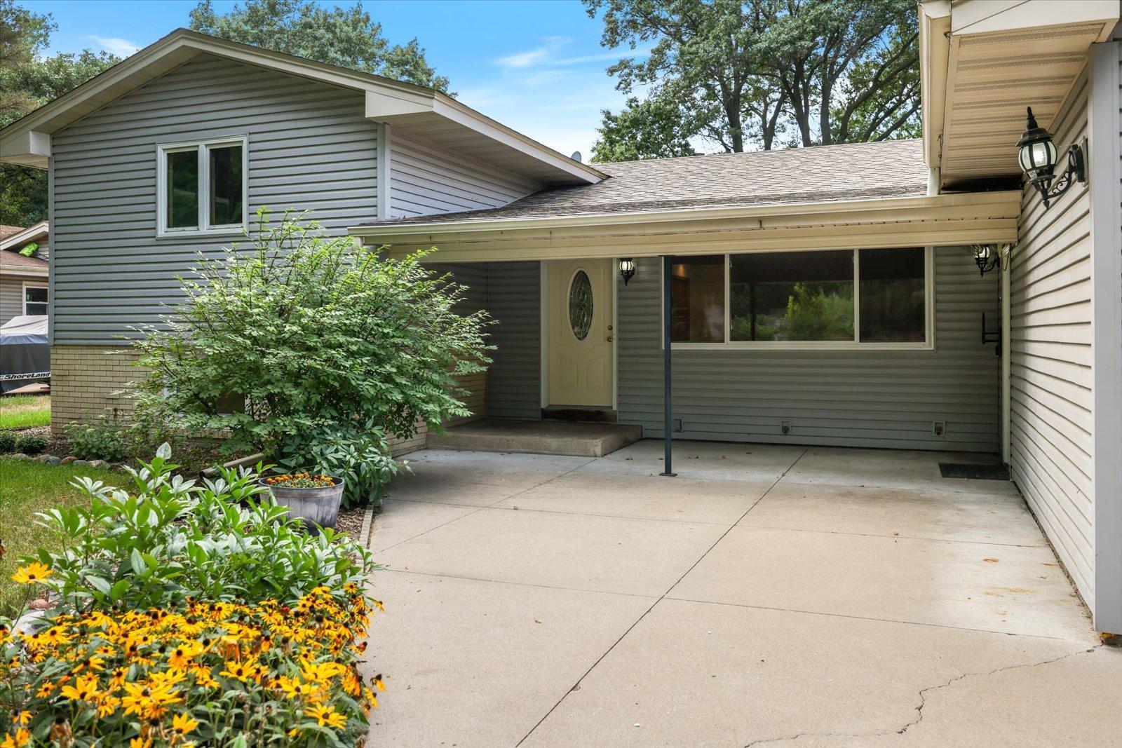 View of Residential at 8378 Groveland Road, Mounds View MN 55112, Mounds View (10 of 69) - Mike Wilen | Minnesota Team Real Estate