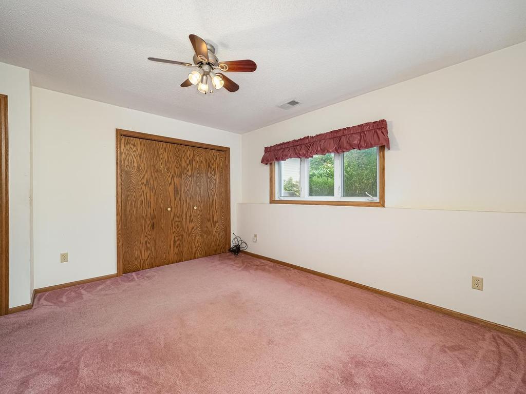 View of Residential at 2613 Kennelly Place, Burnsville MN 55337, Burnsville (17 of 26) - Mike Wilen | Minnesota Team Real Estate