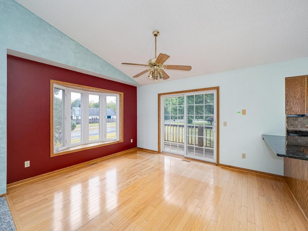View of Residential at 2613 Kennelly Place, Burnsville MN 55337, Burnsville (8 of 26) - Mike Wilen | Minnesota Team Real Estate