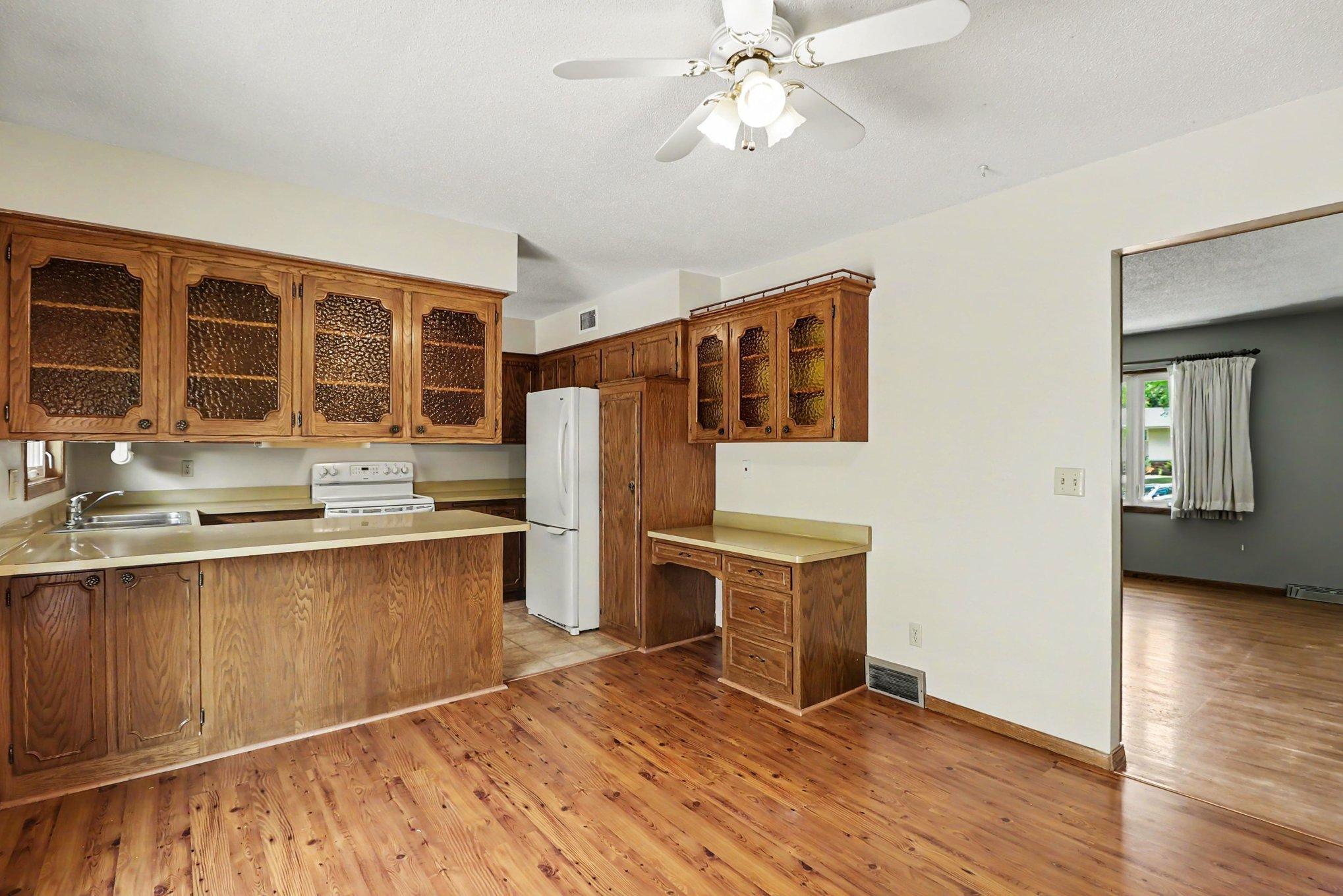 View of Residential at 4833 Ensign Avenue, New Hope MN 55428, New Hope (25 of 41) - Mike Wilen | Minnesota Team Real Estate