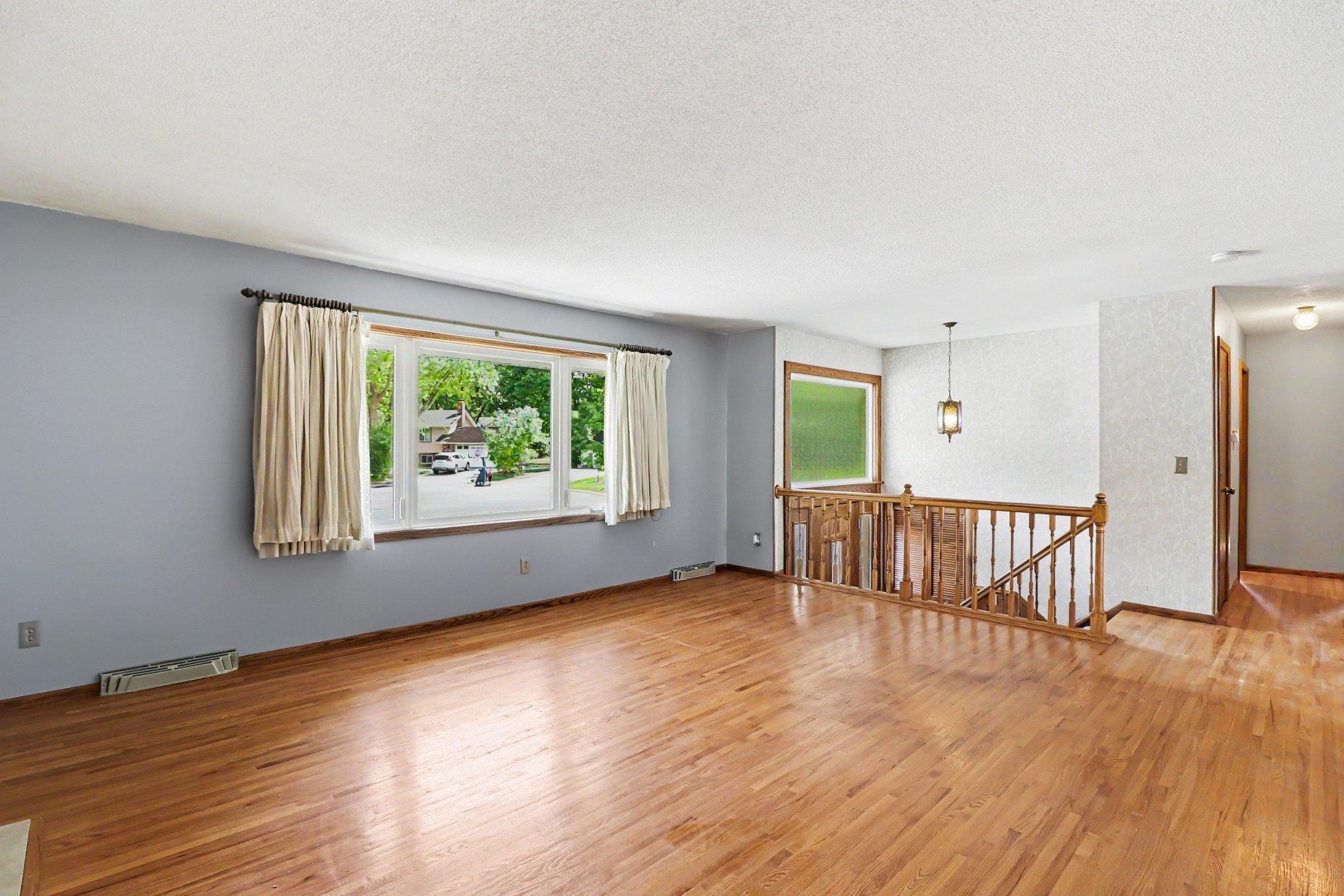 View of Residential at 4833 Ensign Avenue, New Hope MN 55428, New Hope (22 of 41) - Mike Wilen | Minnesota Team Real Estate