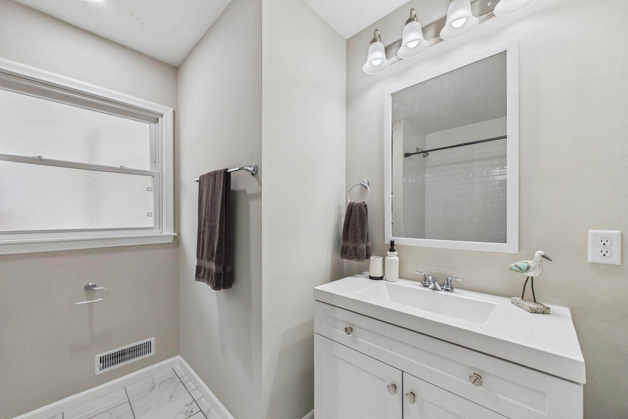 View of Residential at 7000 Humboldt Avenue, Brooklyn Center MN 55430, Brooklyn Center (12 of 31) - Mike Wilen | Minnesota Team Real Estate