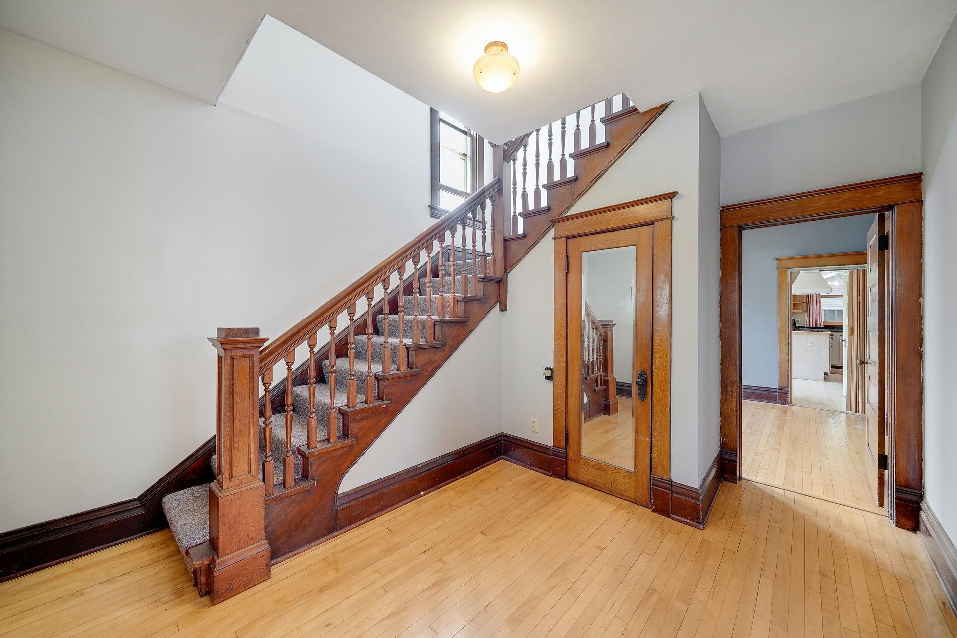 View of Residential at 110 Winifred Street, Saint Paul MN 55107, Saint Paul (22 of 68) - Mike Wilen | Minnesota Team Real Estate