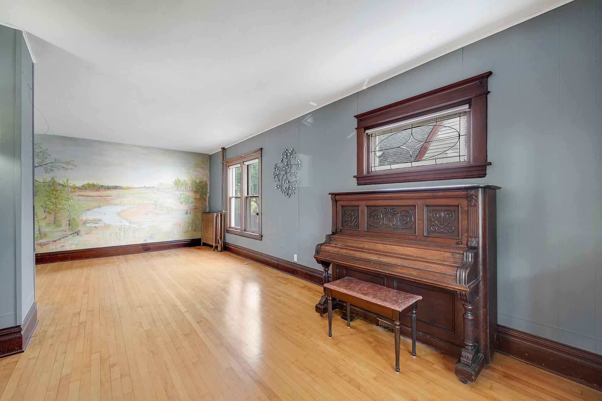View of Residential at 110 Winifred Street, Saint Paul MN 55107, Saint Paul (14 of 68) - Mike Wilen | Minnesota Team Real Estate