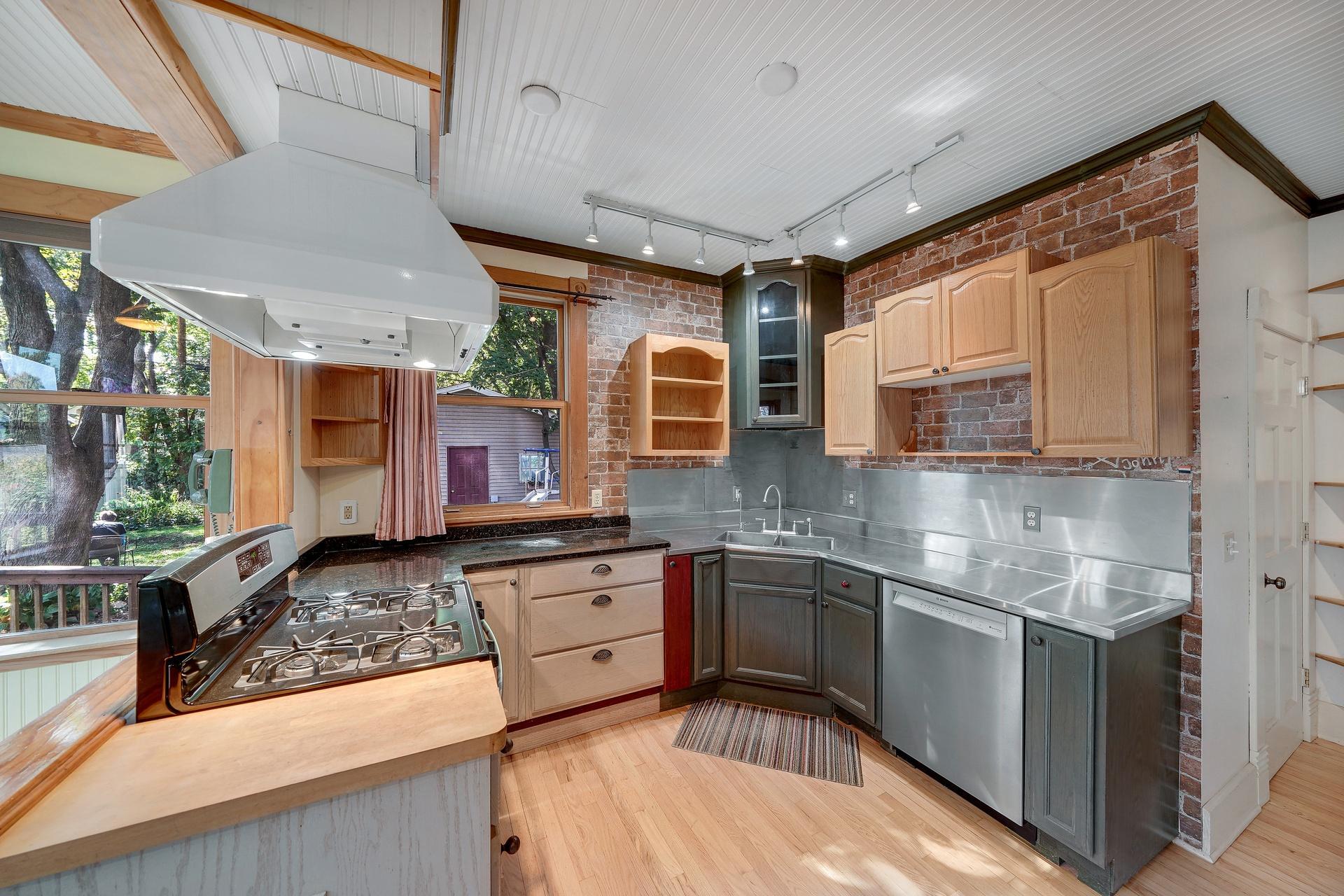 View of Residential at 110 Winifred Street, Saint Paul MN 55107, Saint Paul (2 of 68) - Mike Wilen | Minnesota Team Real Estate