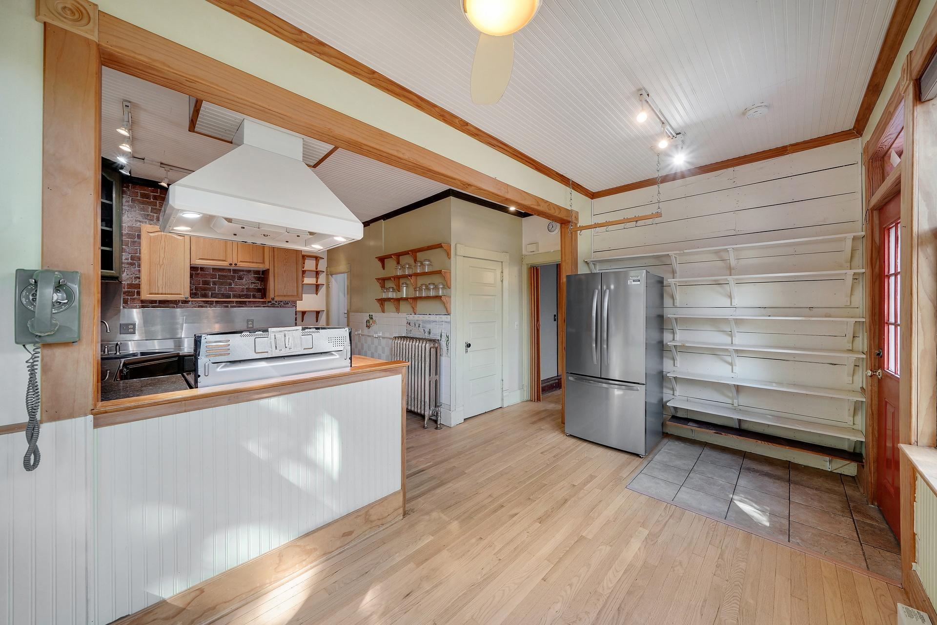 View of Residential at 110 Winifred Street, Saint Paul MN 55107, Saint Paul (7 of 68) - Mike Wilen | Minnesota Team Real Estate