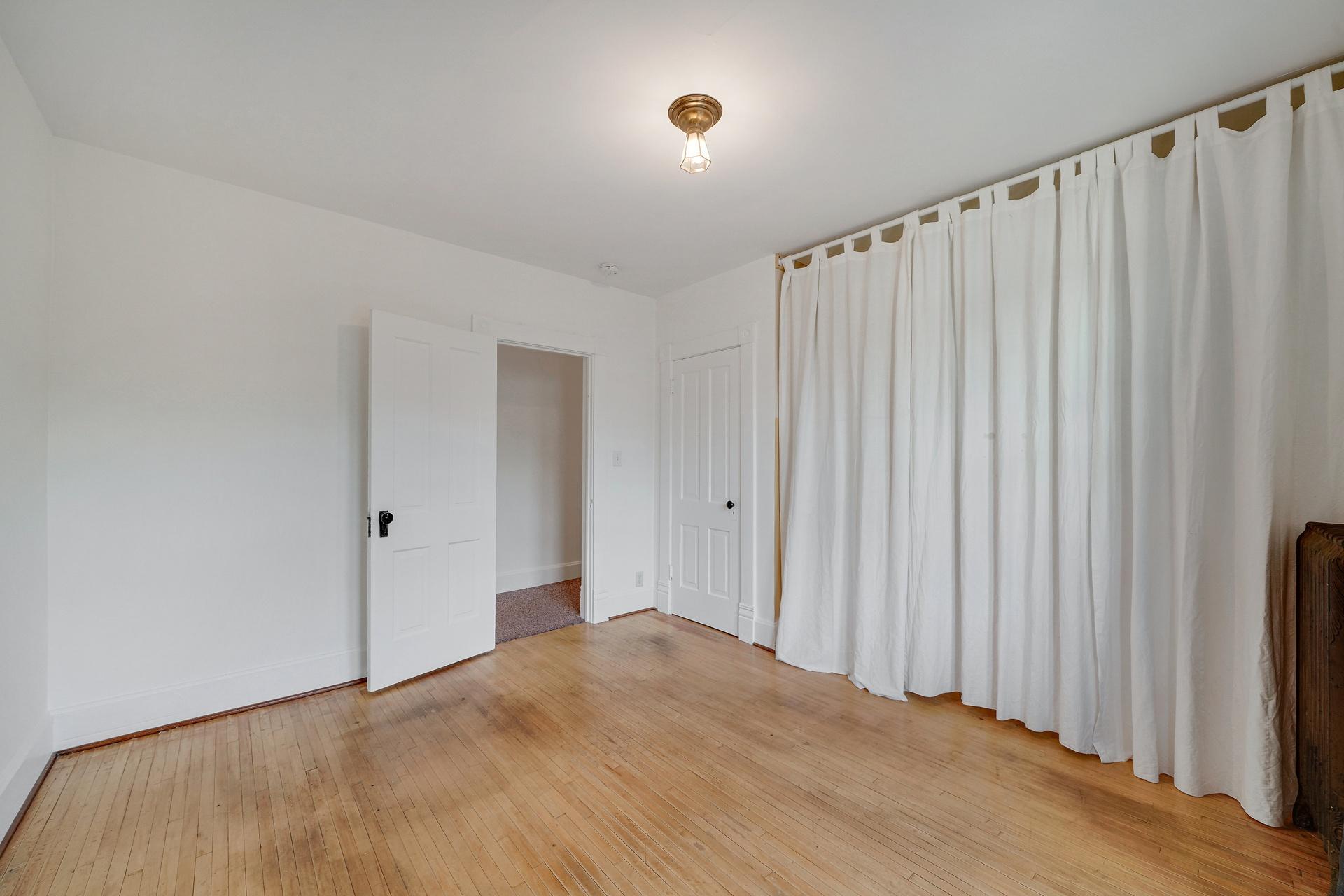 View of Residential at 110 Winifred Street, Saint Paul MN 55107, Saint Paul (32 of 68) - Mike Wilen | Minnesota Team Real Estate