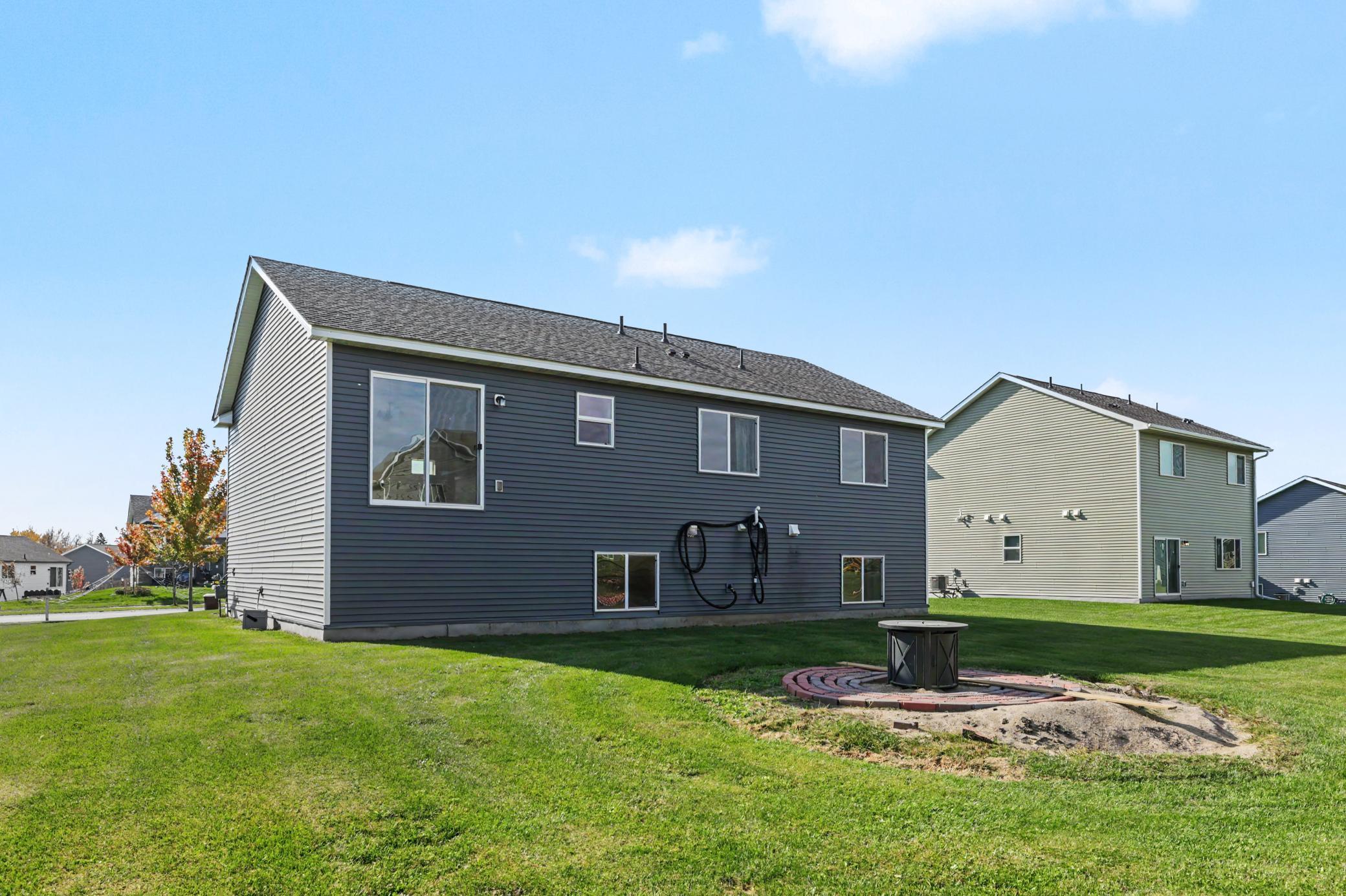 View of Residential at 902 Poplar Lane, Watertown MN 55388, Watertown (24 of 26) - Mike Wilen | Minnesota Team Real Estate