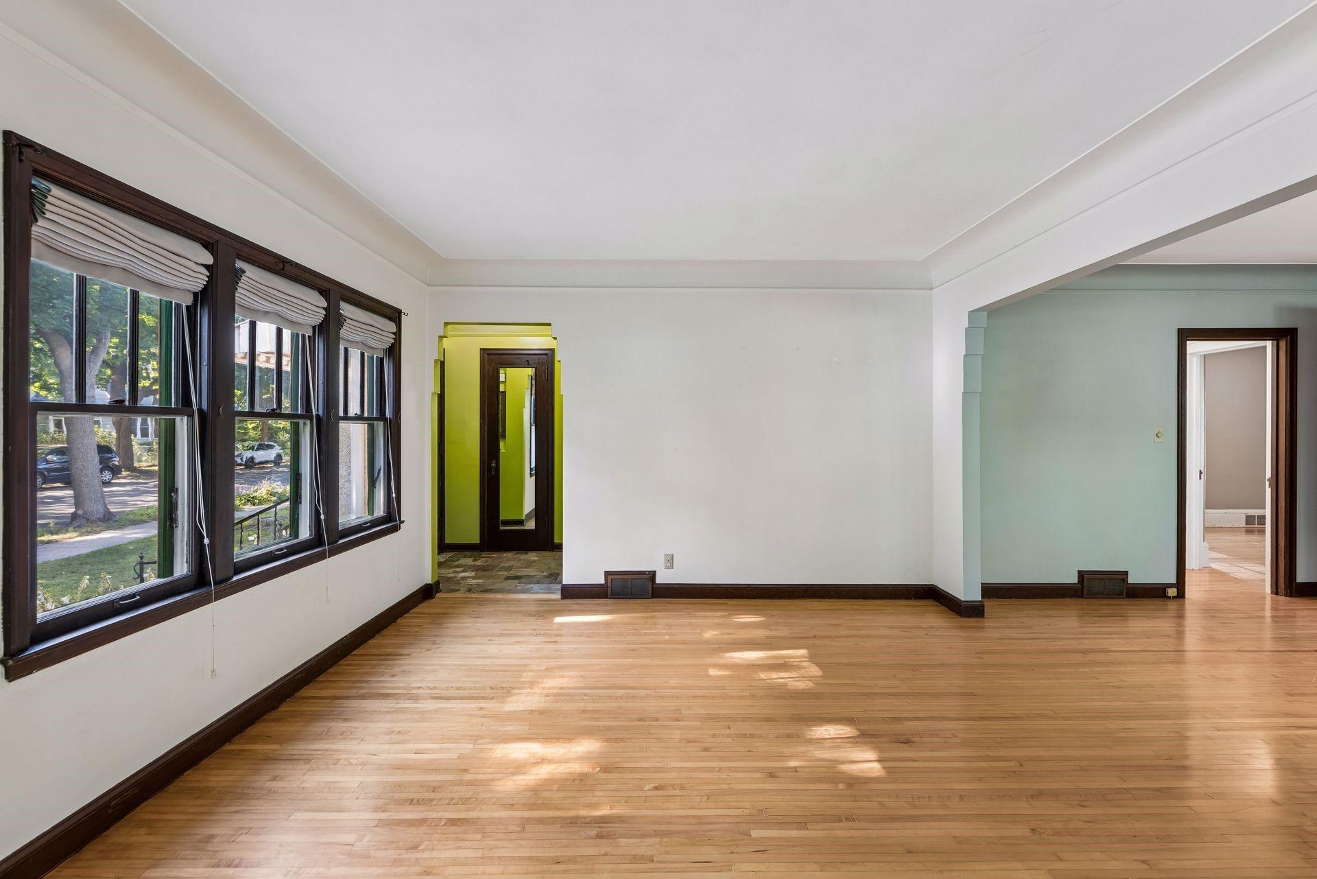 View of Residential at 3947 Snelling Avenue, Minneapolis MN 55406, Minneapolis (4 of 22) - Mike Wilen | Minnesota Team Real Estate