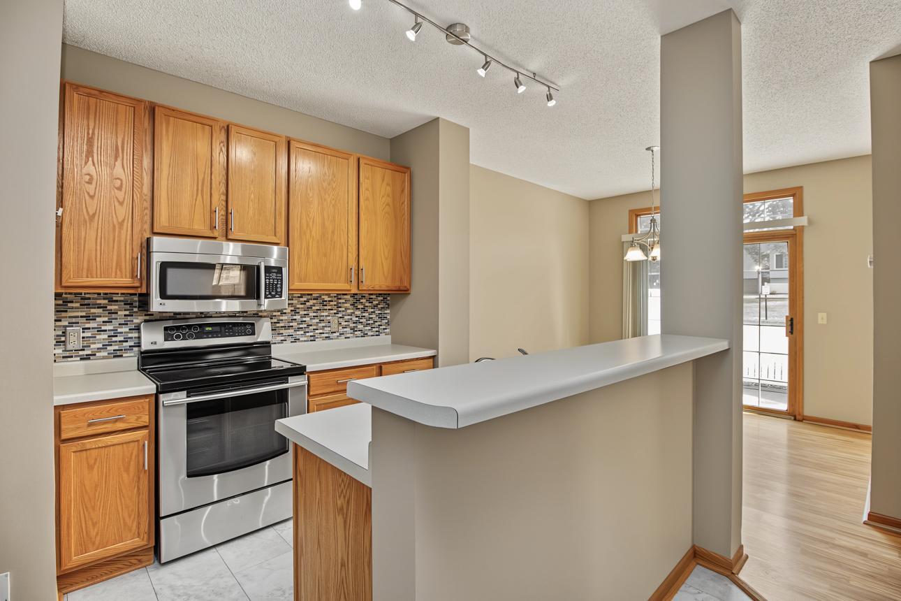 View of Residential at 2802 Mallard Drive, Woodbury MN 55125, Woodbury (12 of 34) - Mike Wilen | Minnesota Team Real Estate