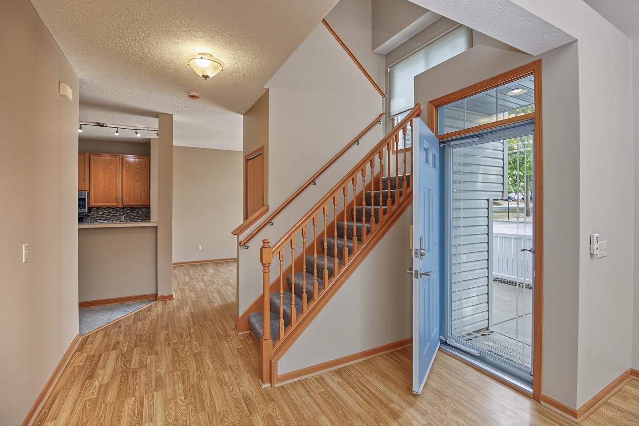 View of Residential at 2802 Mallard Drive, Woodbury MN 55125, Woodbury (9 of 34) - Mike Wilen | Minnesota Team Real Estate