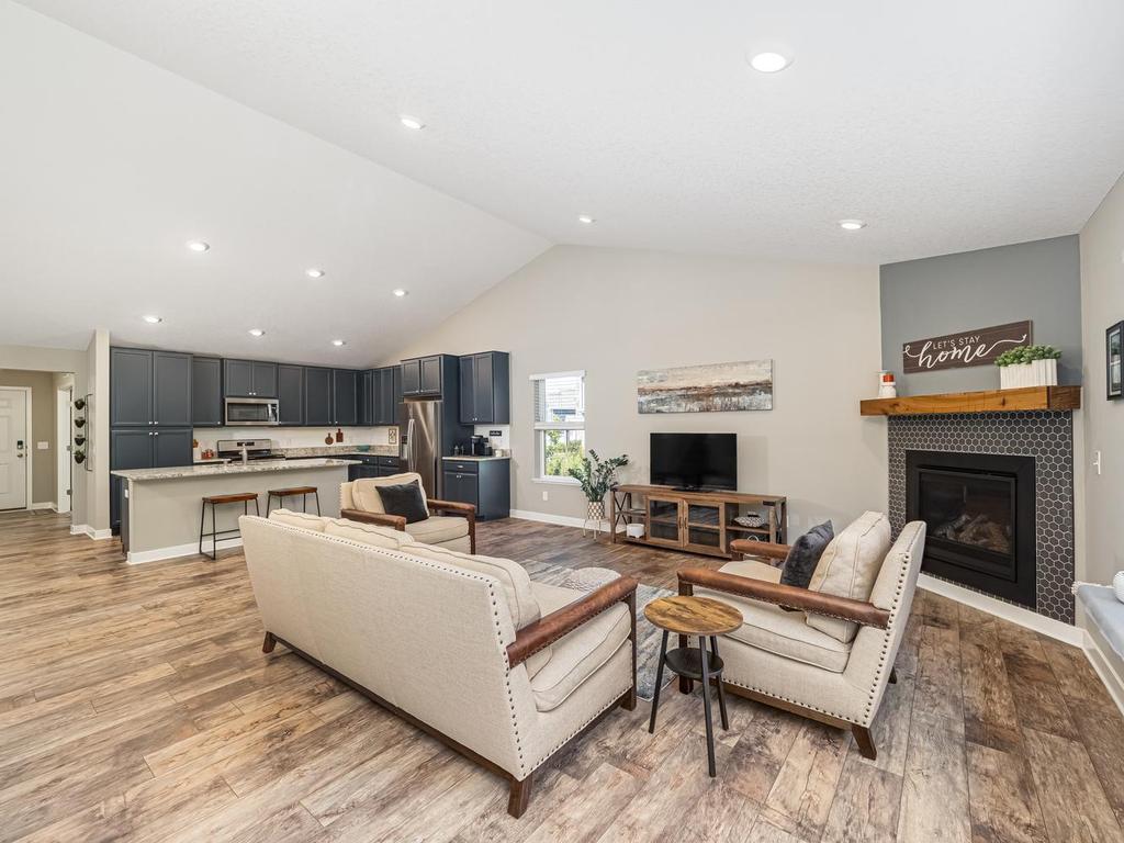 View of Residential at 1829 Attenborough Street, Shakopee MN 55379, Shakopee (21 of 49) - Mike Wilen | Minnesota Team Real Estate