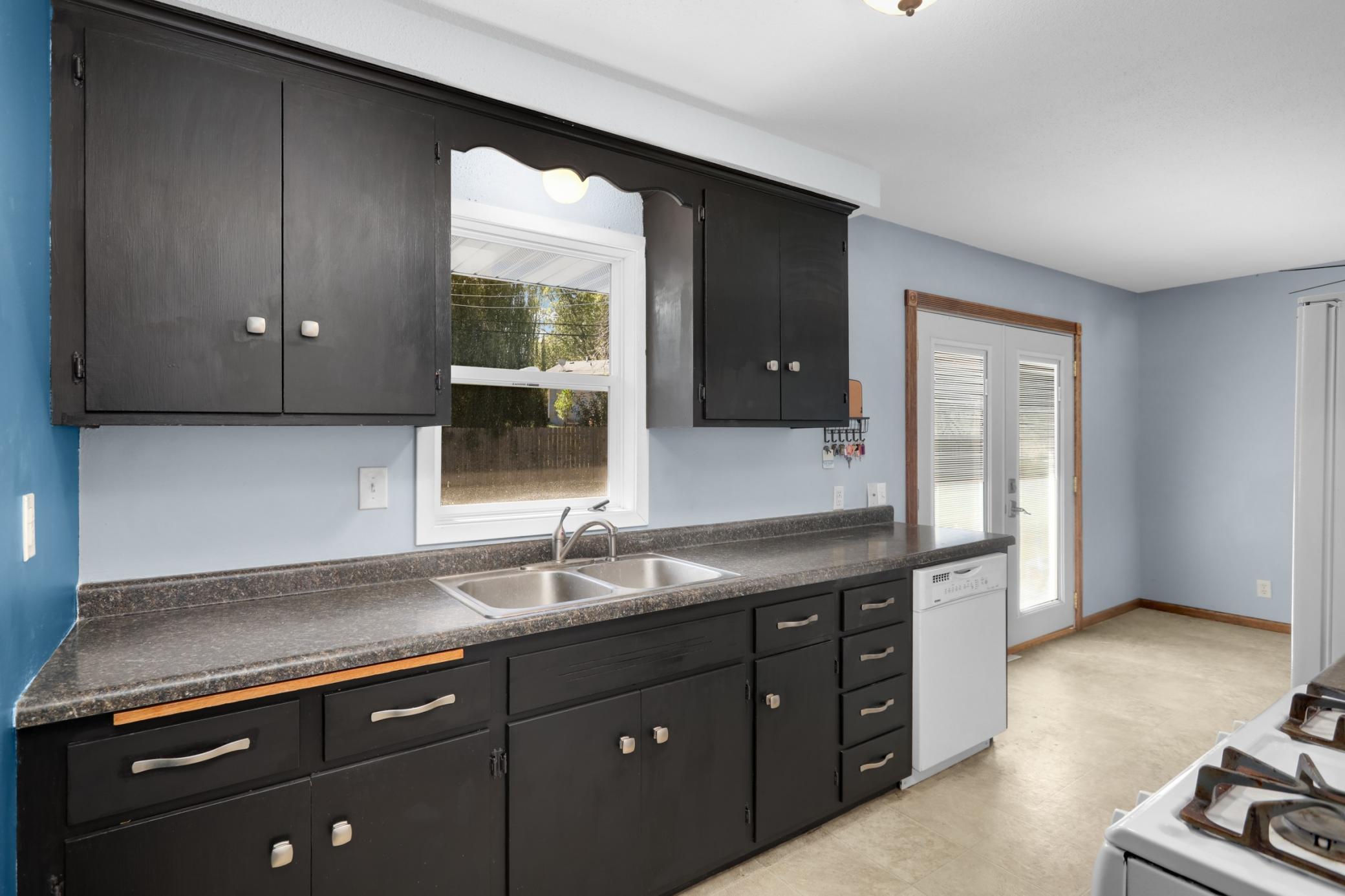 View of Residential at 9041 Northwood Circle, New Hope MN 55427, New Hope (14 of 38) - Mike Wilen | Minnesota Team Real Estate