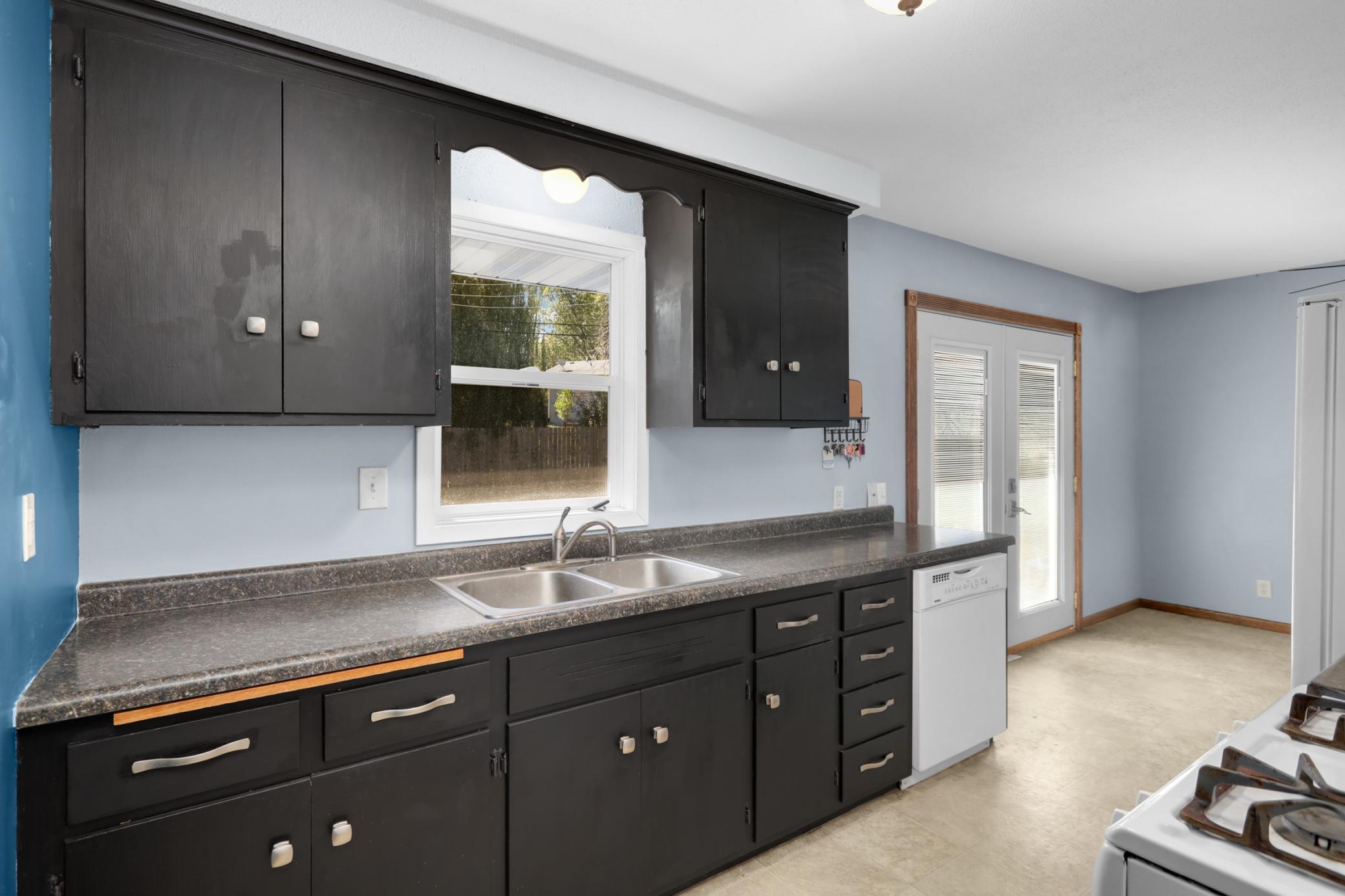 View of Residential at 9041 Northwood Circle, New Hope MN 55427, New Hope (13 of 38) - Mike Wilen | Minnesota Team Real Estate