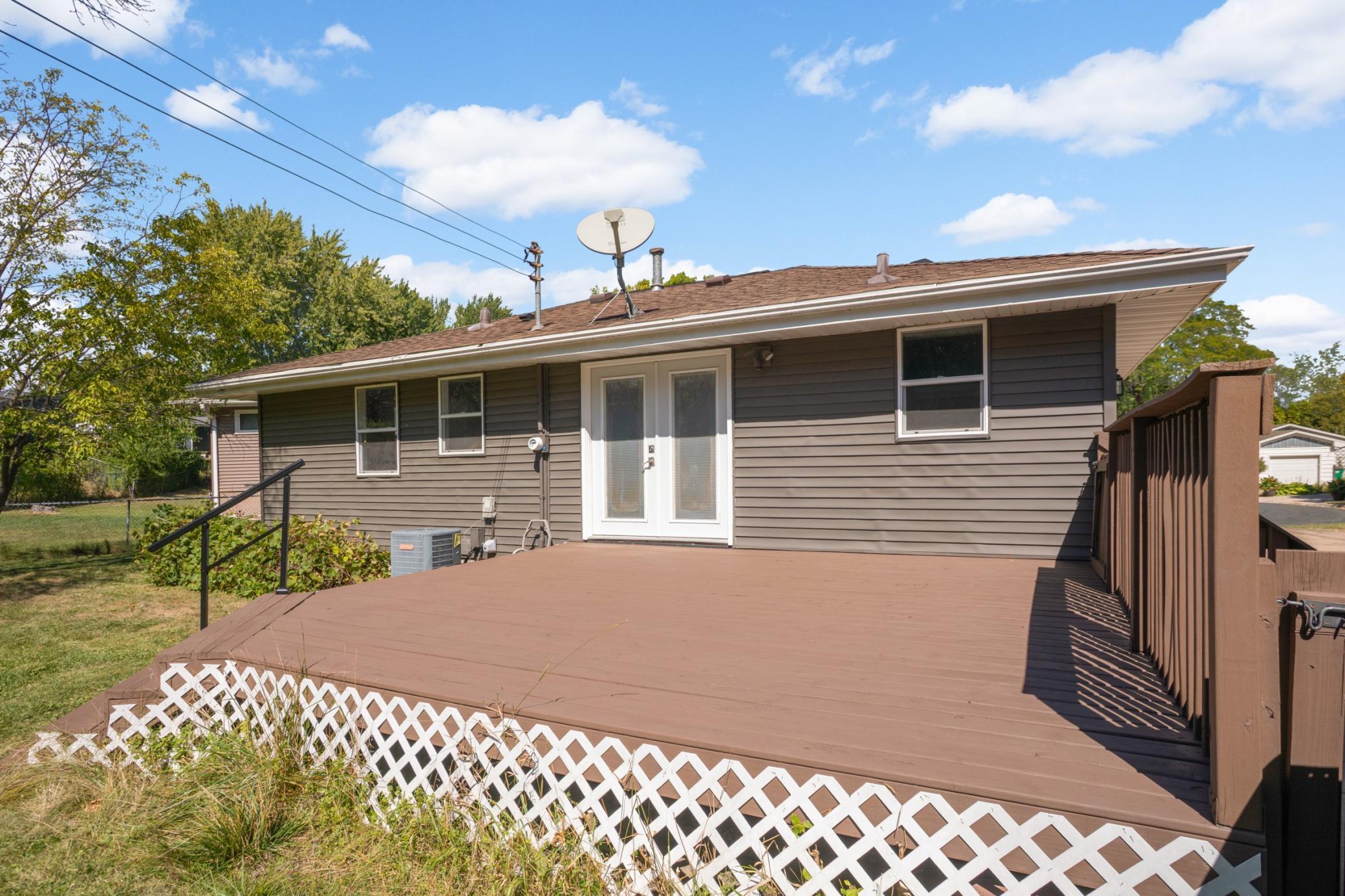 View of Residential at 9041 Northwood Circle, New Hope MN 55427, New Hope (31 of 38) - Mike Wilen | Minnesota Team Real Estate