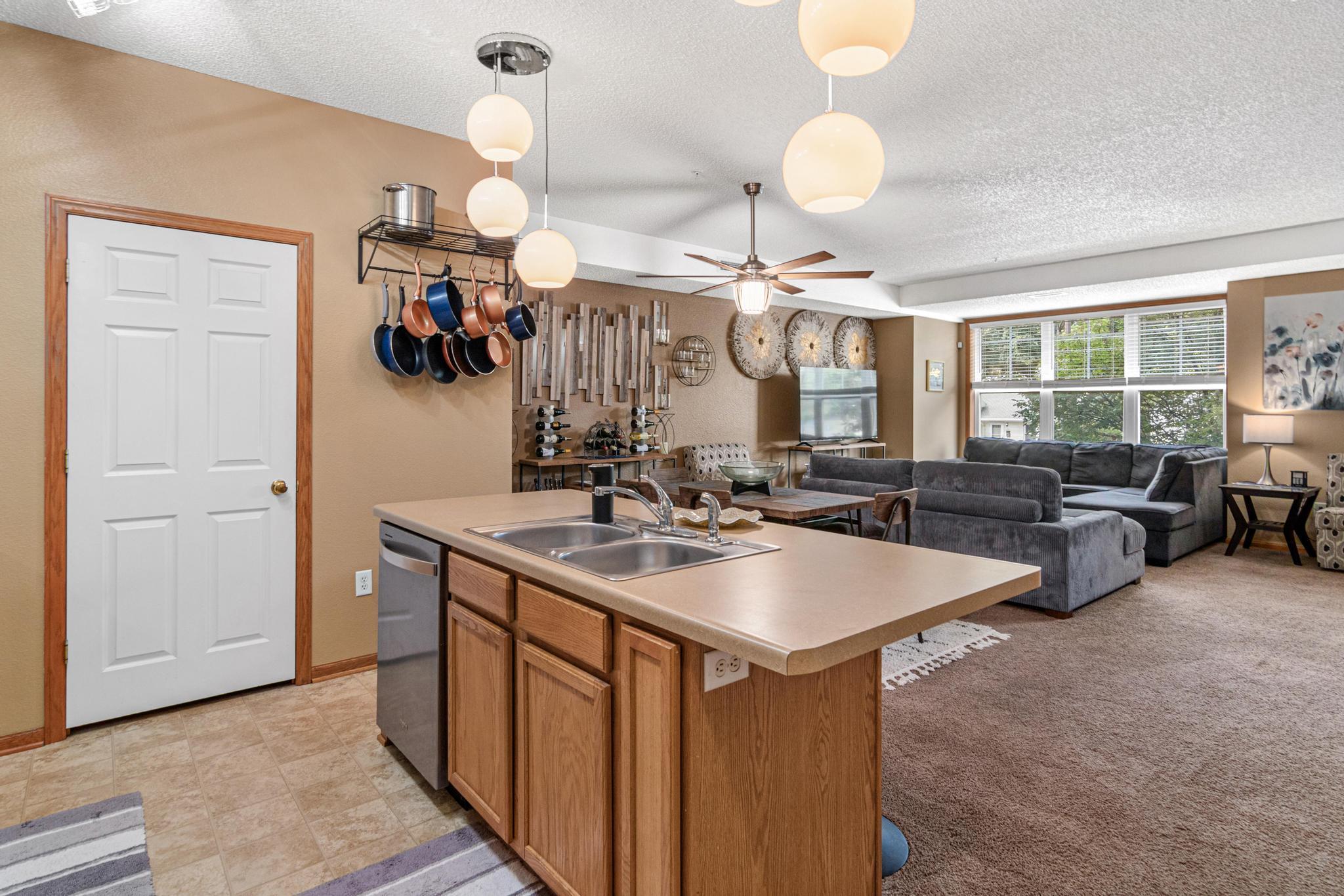 View of Residential at 1776 Maryland Avenue #105, Saint Paul MN 55106, Saint Paul (9 of 24) - Mike Wilen | Minnesota Team Real Estate