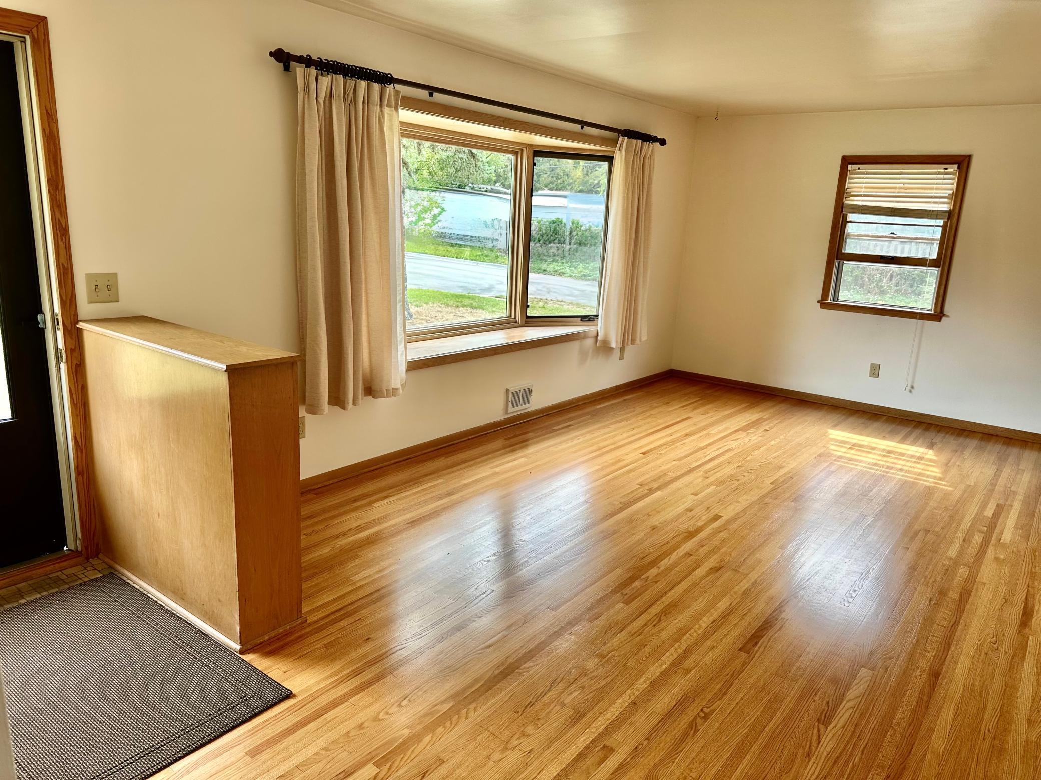 View of Residential at 430 11th Avenue, New Brighton MN 55112, New Brighton (4 of 17) - Mike Wilen | Minnesota Team Real Estate
