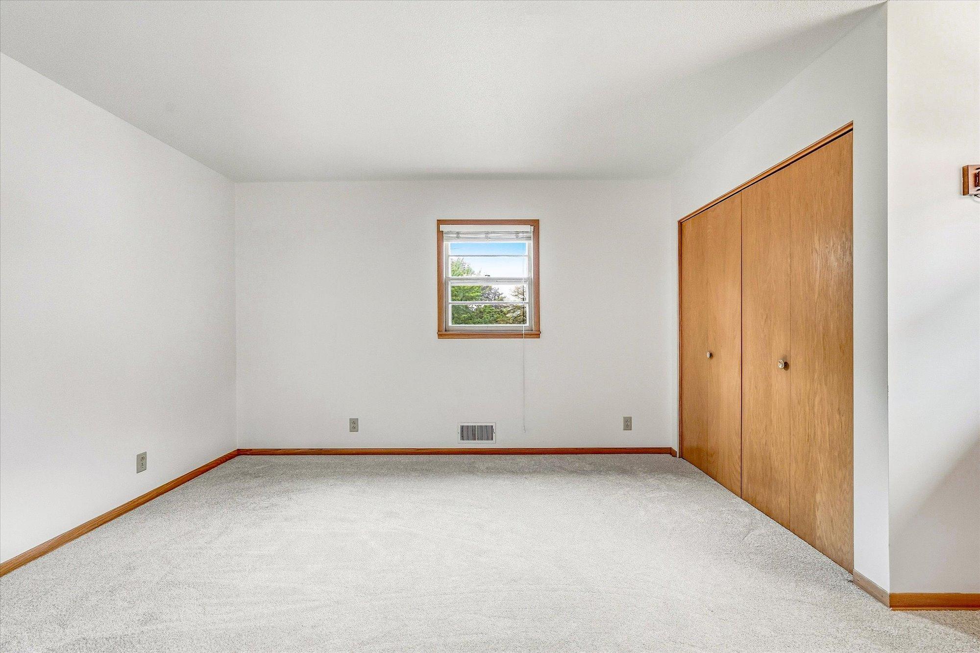 View of Residential at 430 11th Avenue, New Brighton MN 55112, New Brighton (39 of 77) - Mike Wilen | Minnesota Team Real Estate