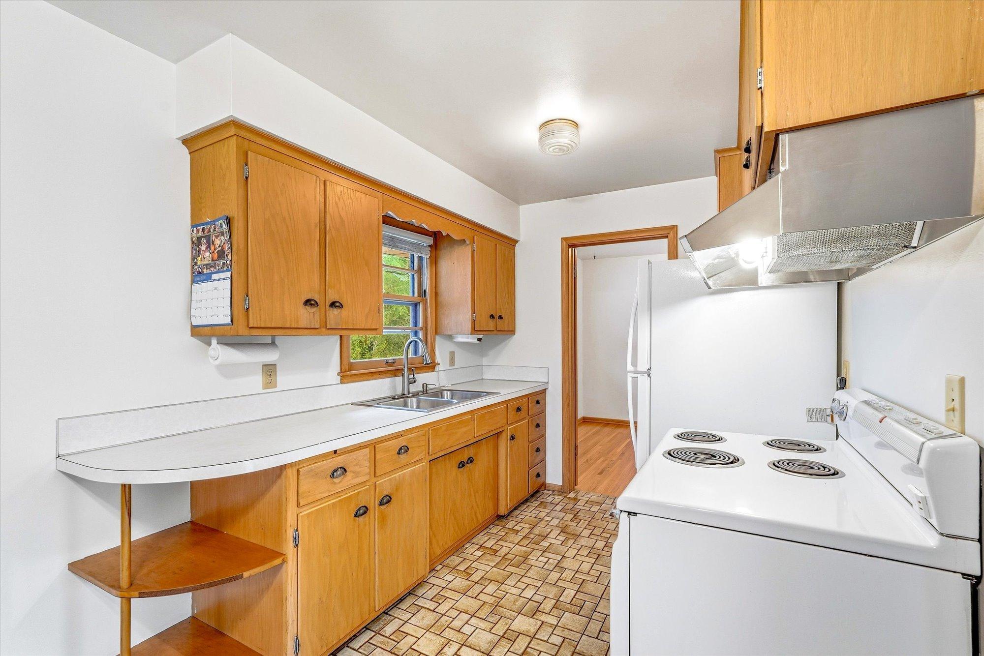 View of Residential at 430 11th Avenue, New Brighton MN 55112, New Brighton (28 of 77) - Mike Wilen | Minnesota Team Real Estate