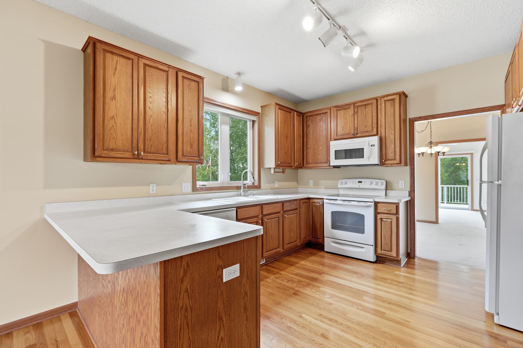 View of Residential at 3721 Crossridge Way, Rosemount MN 55068, Rosemount (12 of 46) - Mike Wilen | Minnesota Team Real Estate