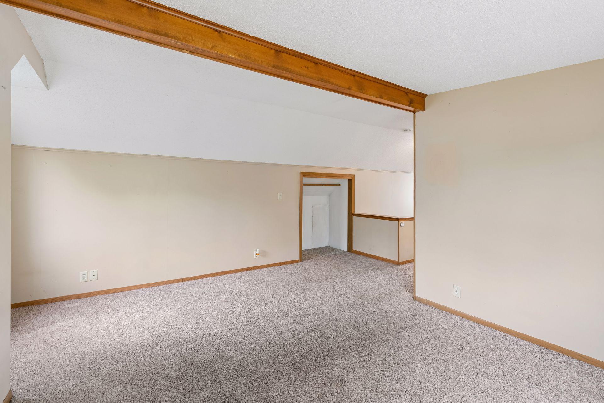 View of Residential at 3049 Edgewood Avenue, Saint Louis Park MN 55426, Saint Louis Park (26 of 40) - Mike Wilen | Minnesota Team Real Estate