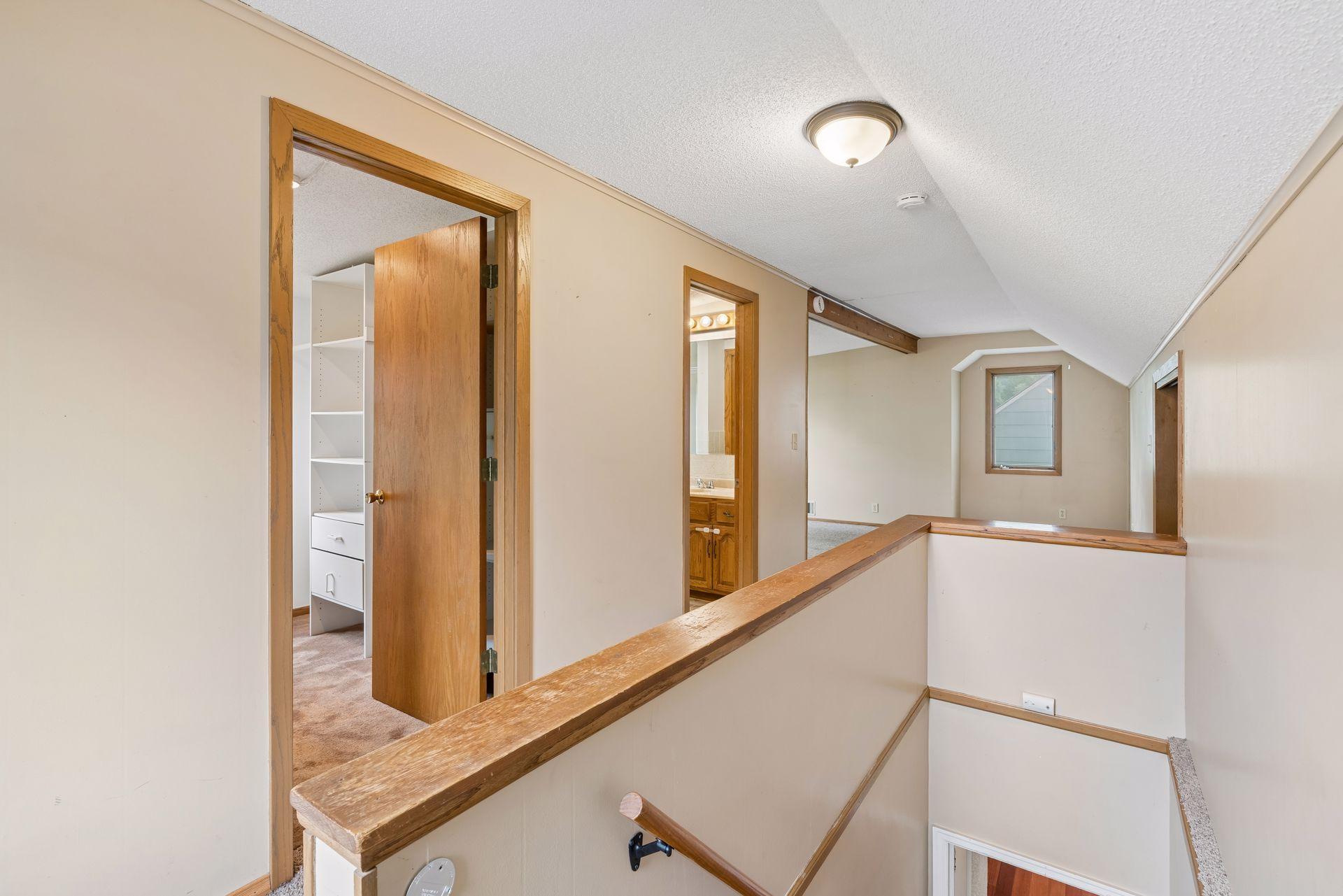 View of Residential at 3049 Edgewood Avenue, Saint Louis Park MN 55426, Saint Louis Park (23 of 40) - Mike Wilen | Minnesota Team Real Estate