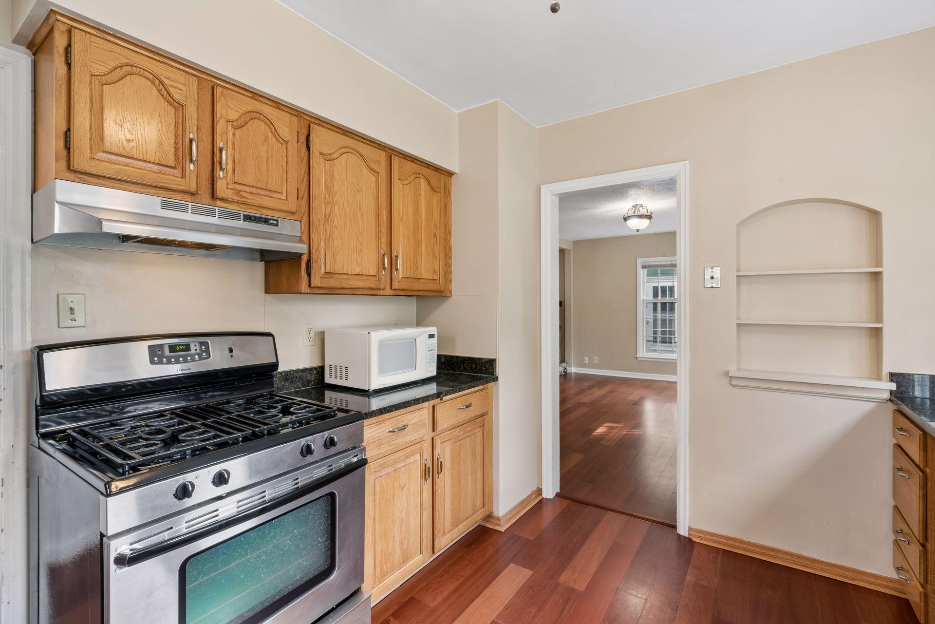 View of Residential at 3049 Edgewood Avenue, Saint Louis Park MN 55426, Saint Louis Park (6 of 40) - Mike Wilen | Minnesota Team Real Estate