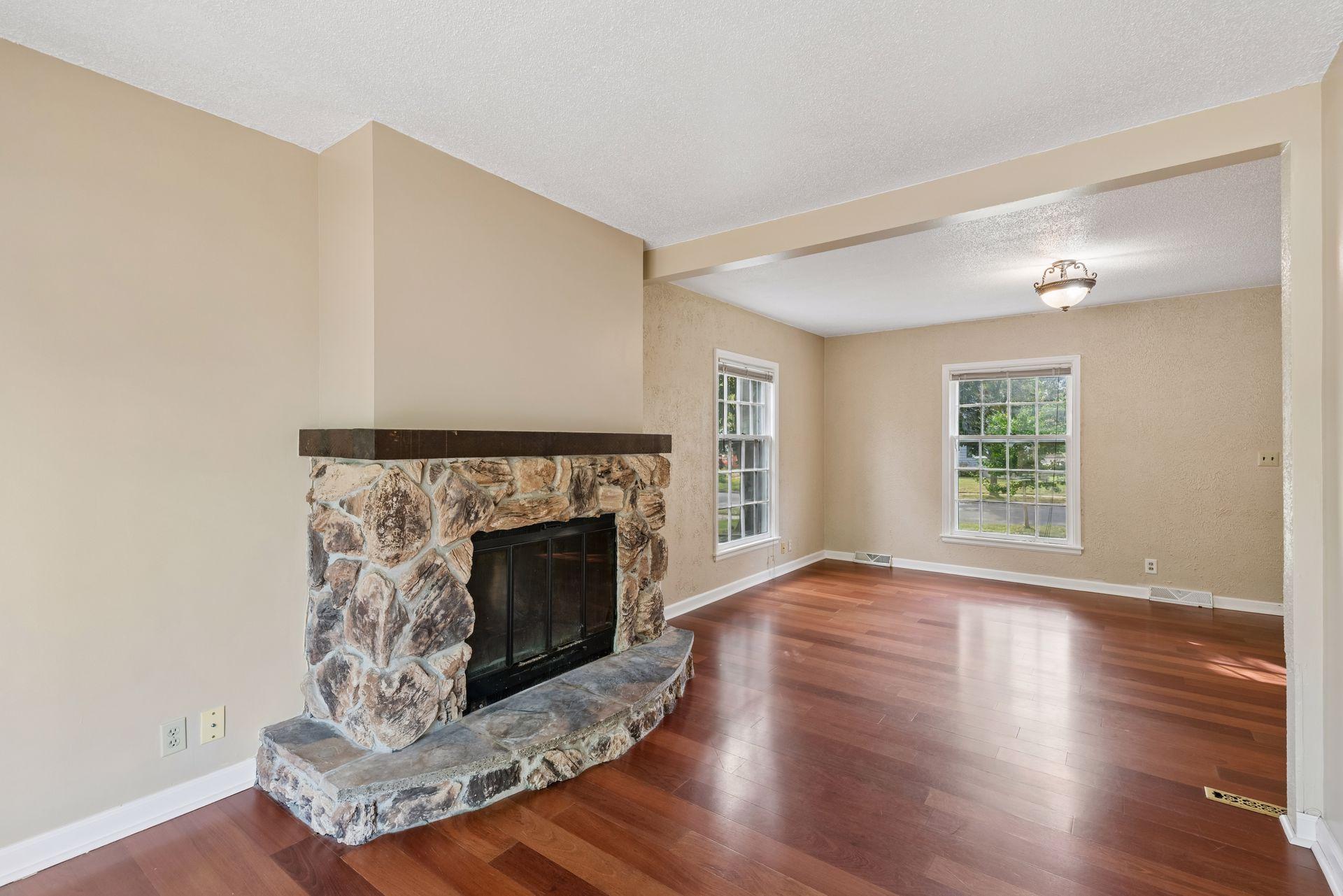 View of Residential at 3049 Edgewood Avenue, Saint Louis Park MN 55426, Saint Louis Park (17 of 40) - Mike Wilen | Minnesota Team Real Estate