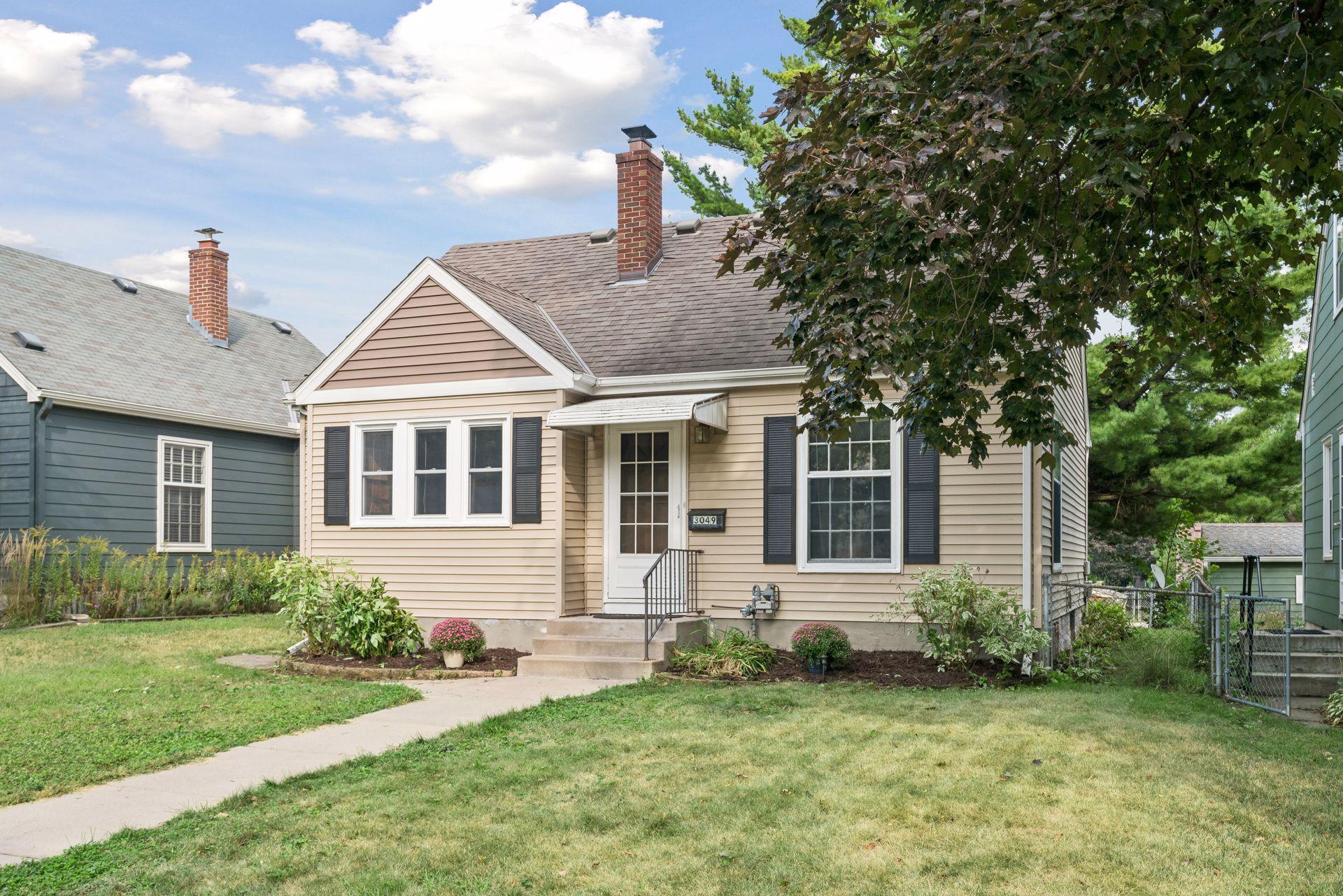 View of Residential at 3049 Edgewood Avenue, Saint Louis Park MN 55426, Saint Louis Park (39 of 40) - Mike Wilen | Minnesota Team Real Estate