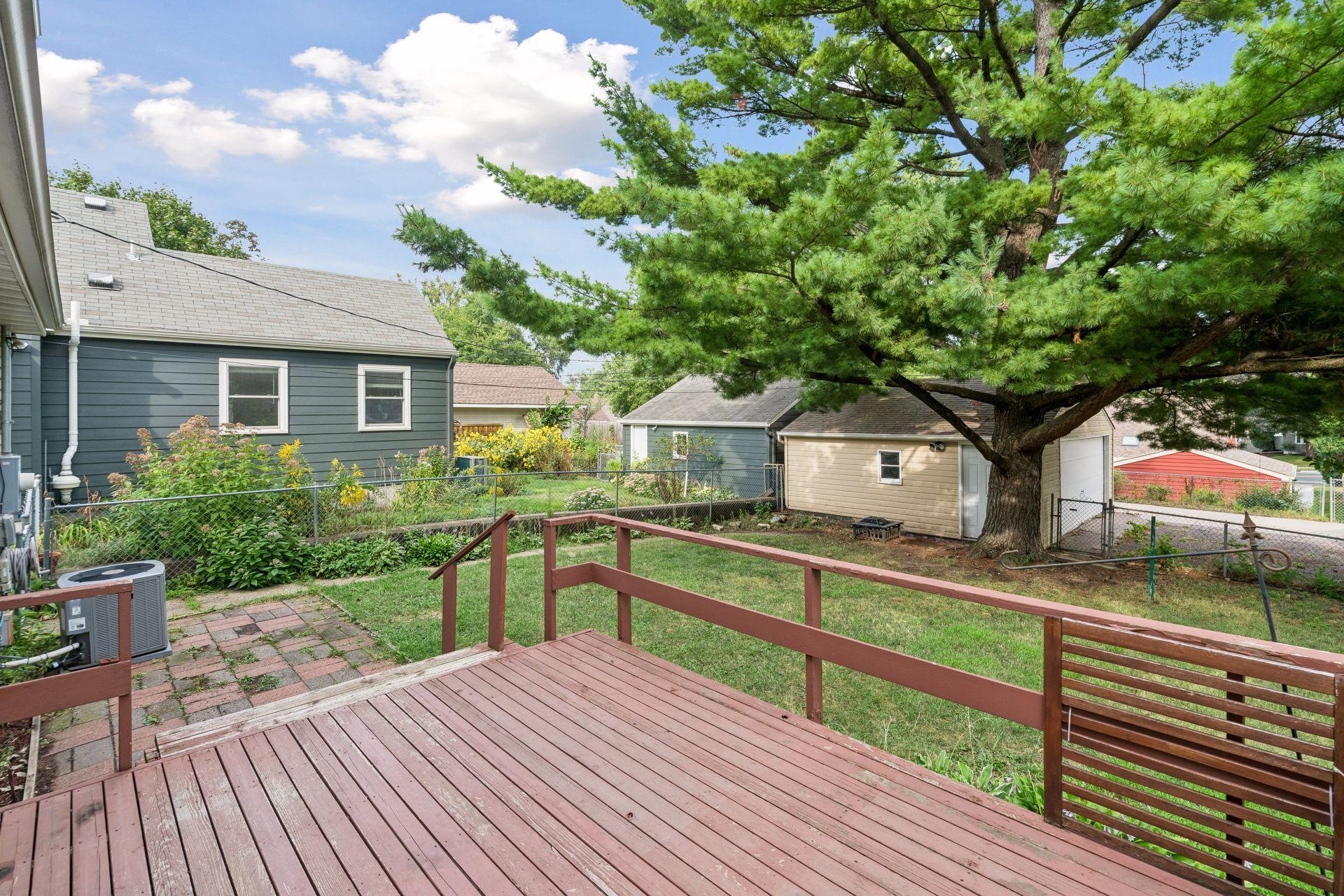 View of Residential at 3049 Edgewood Avenue, Saint Louis Park MN 55426, Saint Louis Park (34 of 40) - Mike Wilen | Minnesota Team Real Estate