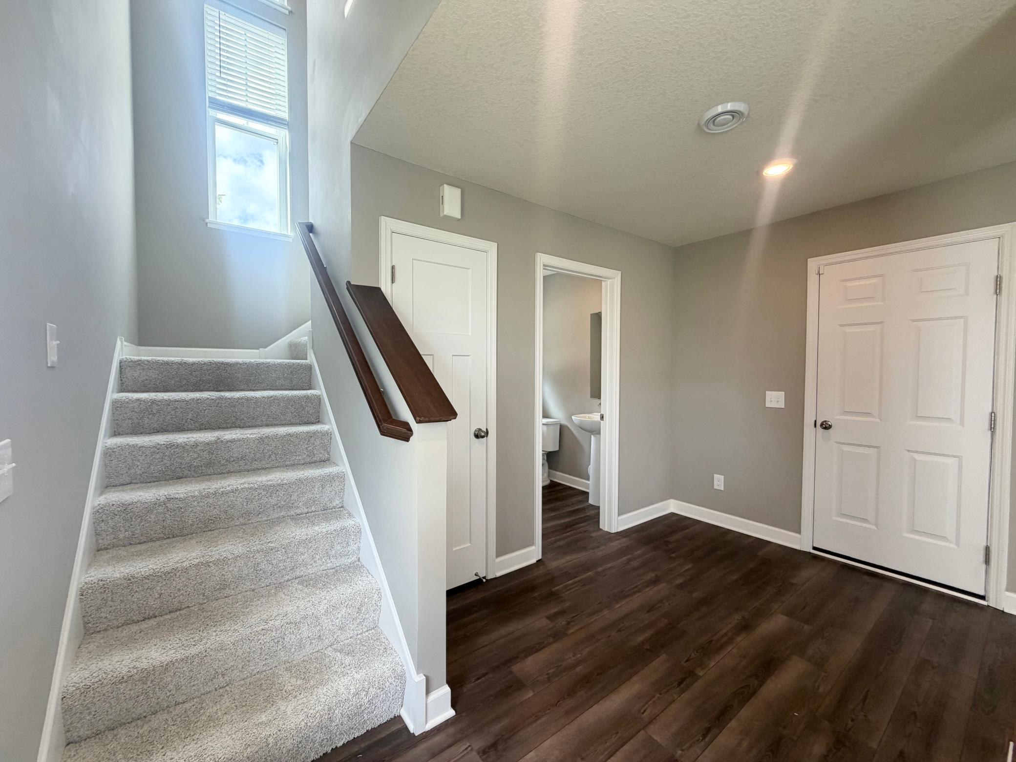 View of Residential at 21820 Wisteria Way, Farmington MN 55024, Farmington (4 of 16) - Mike Wilen | Minnesota Team Real Estate