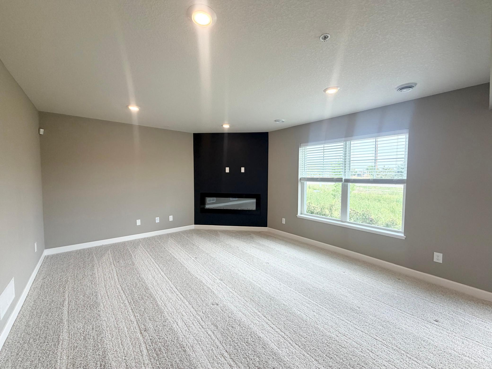 View of Residential at 21820 Wisteria Way, Farmington MN 55024, Farmington (9 of 16) - Mike Wilen | Minnesota Team Real Estate