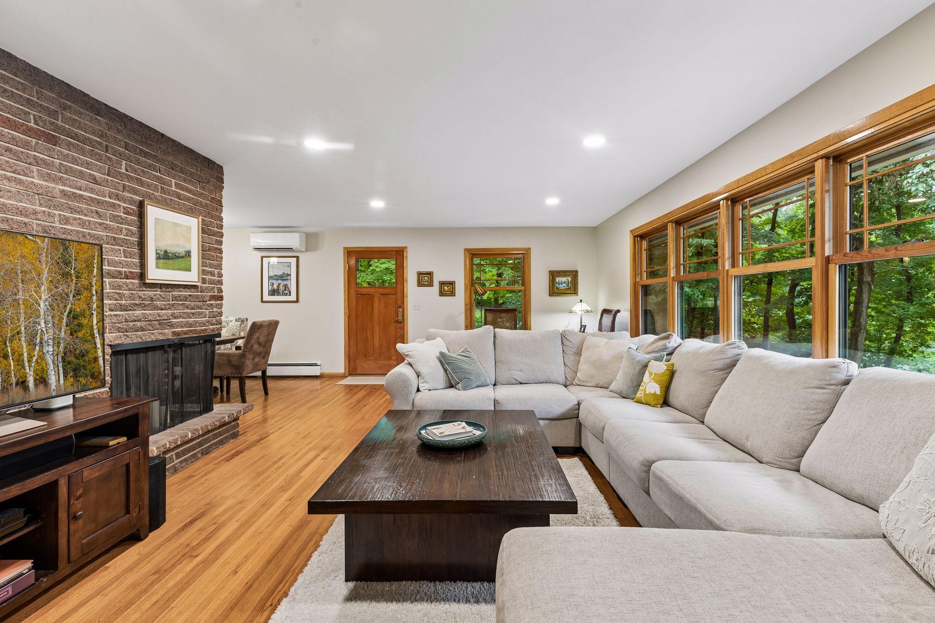 View of Residential at 16609 Hidden Valley Road, Minnetonka MN 55345, Minnetonka (6 of 34) - Mike Wilen | Minnesota Team Real Estate