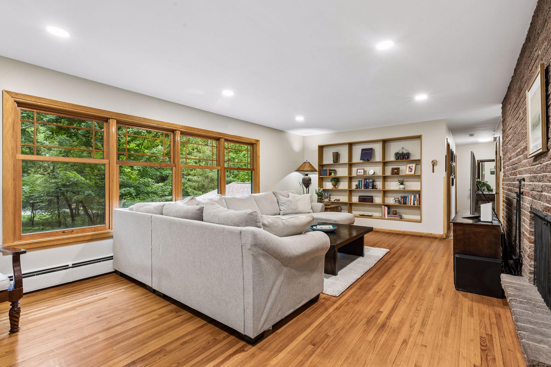 View of Residential at 16609 Hidden Valley Road, Minnetonka MN 55345, Minnetonka (5 of 34) - Mike Wilen | Minnesota Team Real Estate