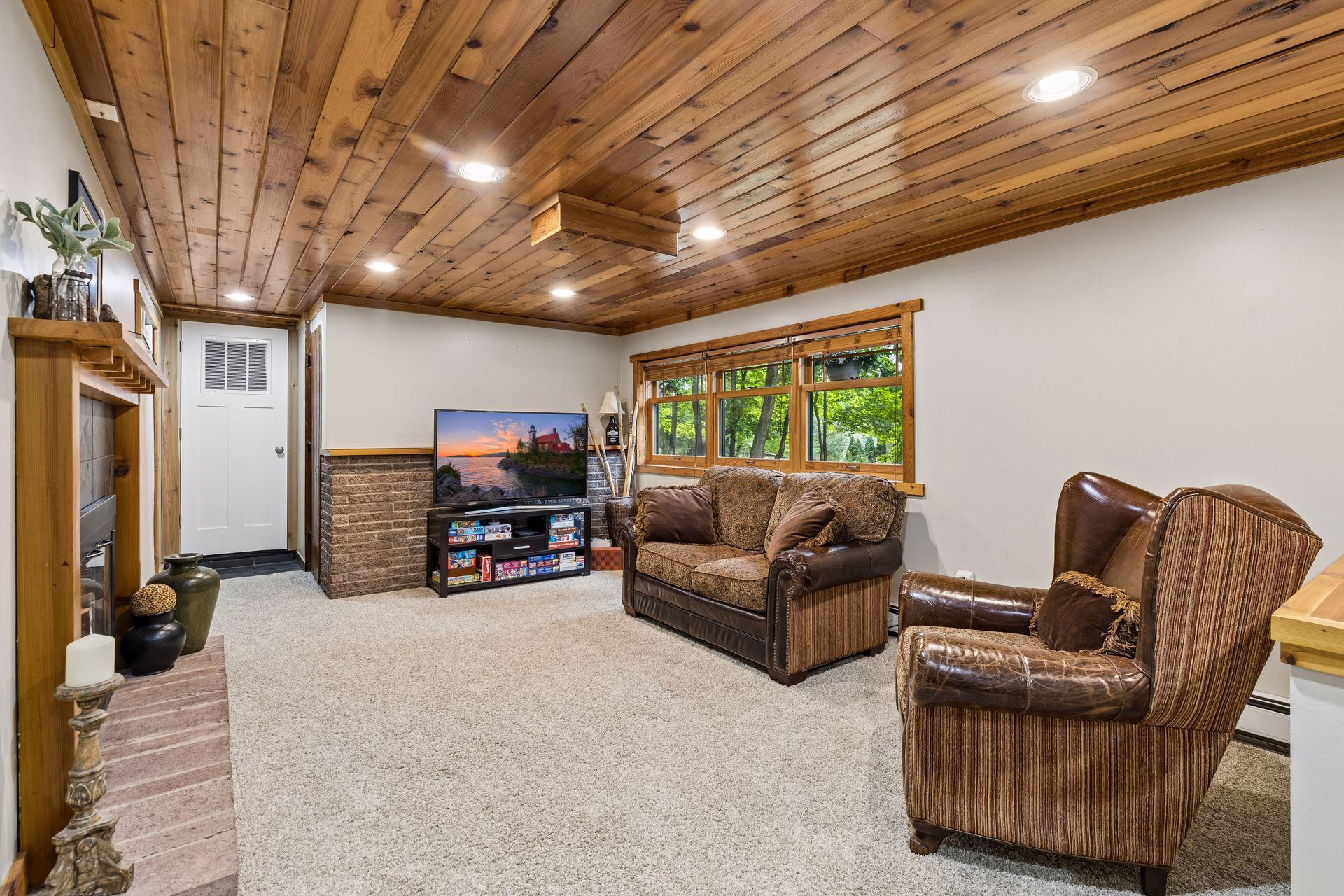 View of Residential at 16609 Hidden Valley Road, Minnetonka MN 55345, Minnetonka (23 of 34) - Mike Wilen | Minnesota Team Real Estate