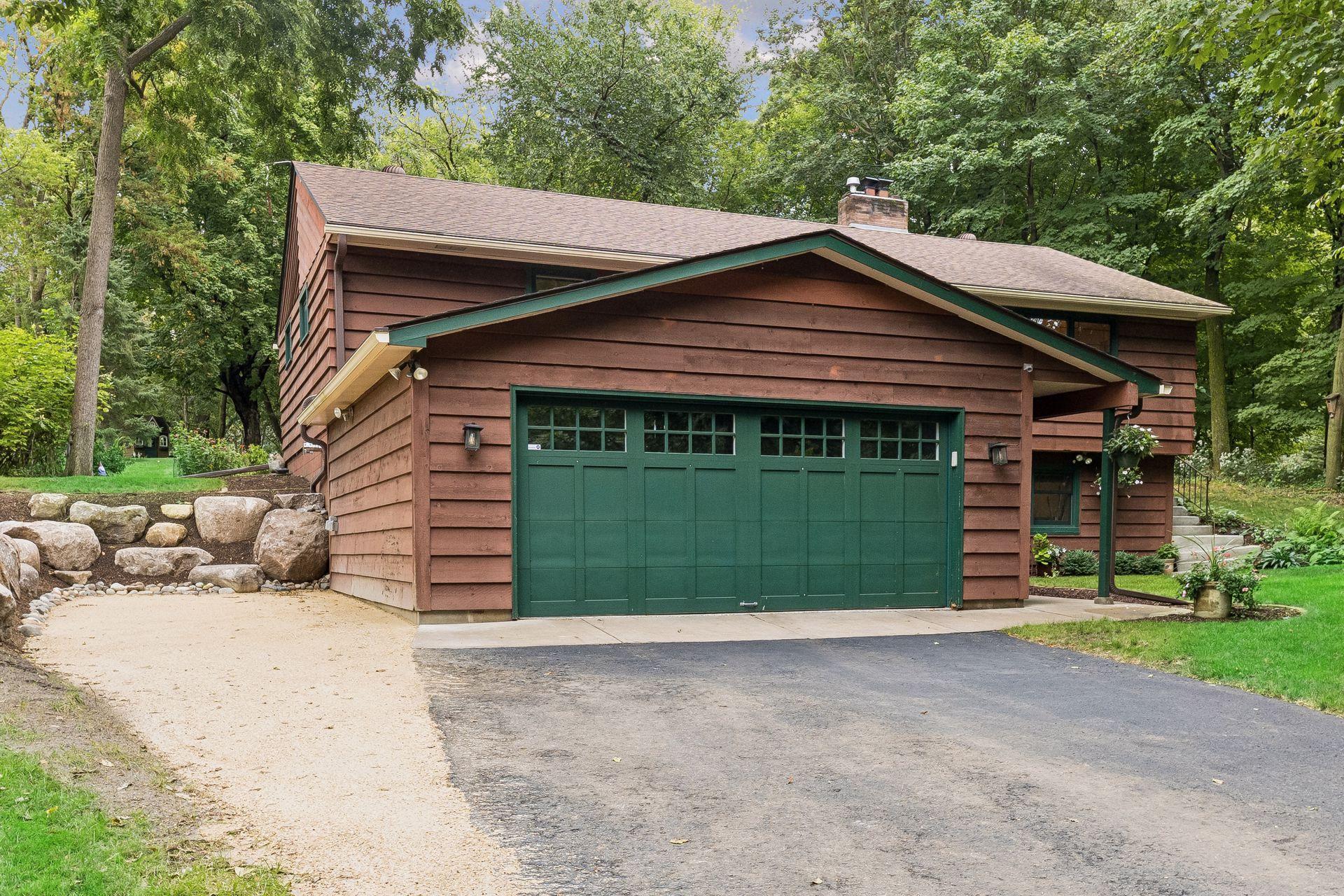 View of Residential at 16609 Hidden Valley Road, Minnetonka MN 55345, Minnetonka (29 of 34) - Mike Wilen | Minnesota Team Real Estate