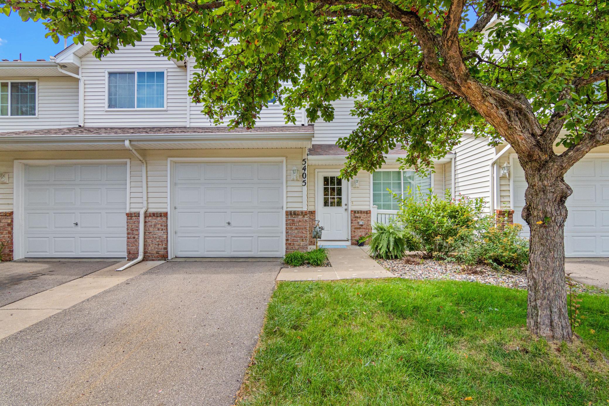 View of (TH) Side x Side at 5405 206th Street, Farmington - Mike Wilen | Minnesota Team Real Estate