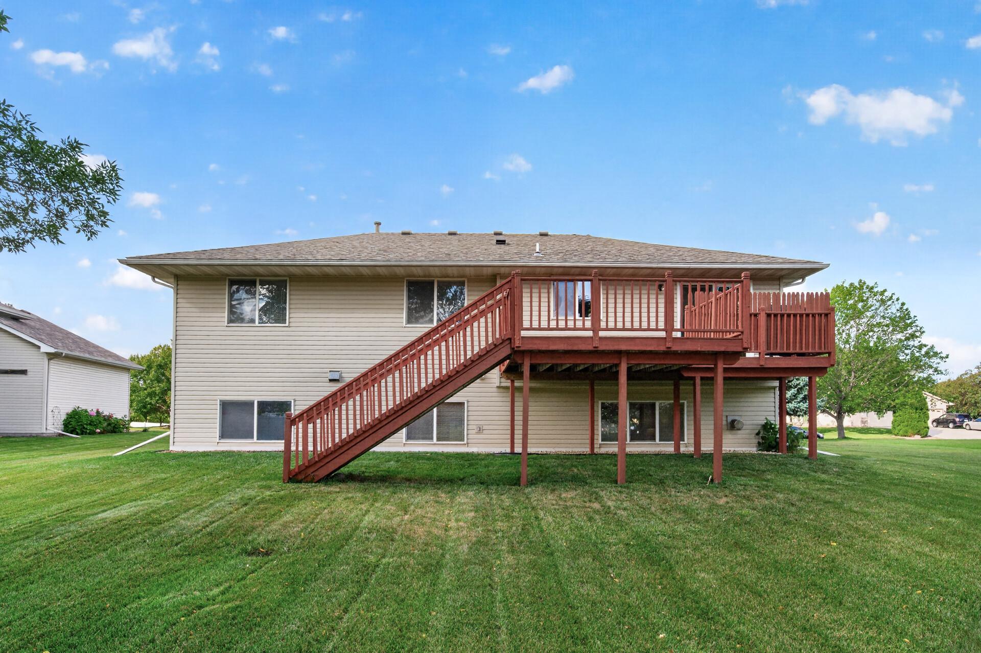 View of Residential at 9509 Dogwood Avenue, Brooklyn Park MN 55443, Brooklyn Park (28 of 30) - Mike Wilen | Minnesota Team Real Estate