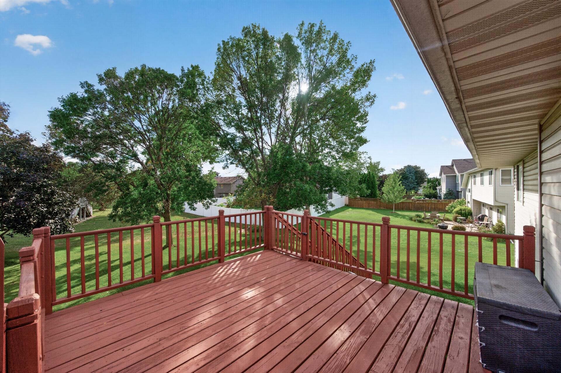 View of Residential at 9509 Dogwood Avenue, Brooklyn Park MN 55443, Brooklyn Park (27 of 30) - Mike Wilen | Minnesota Team Real Estate