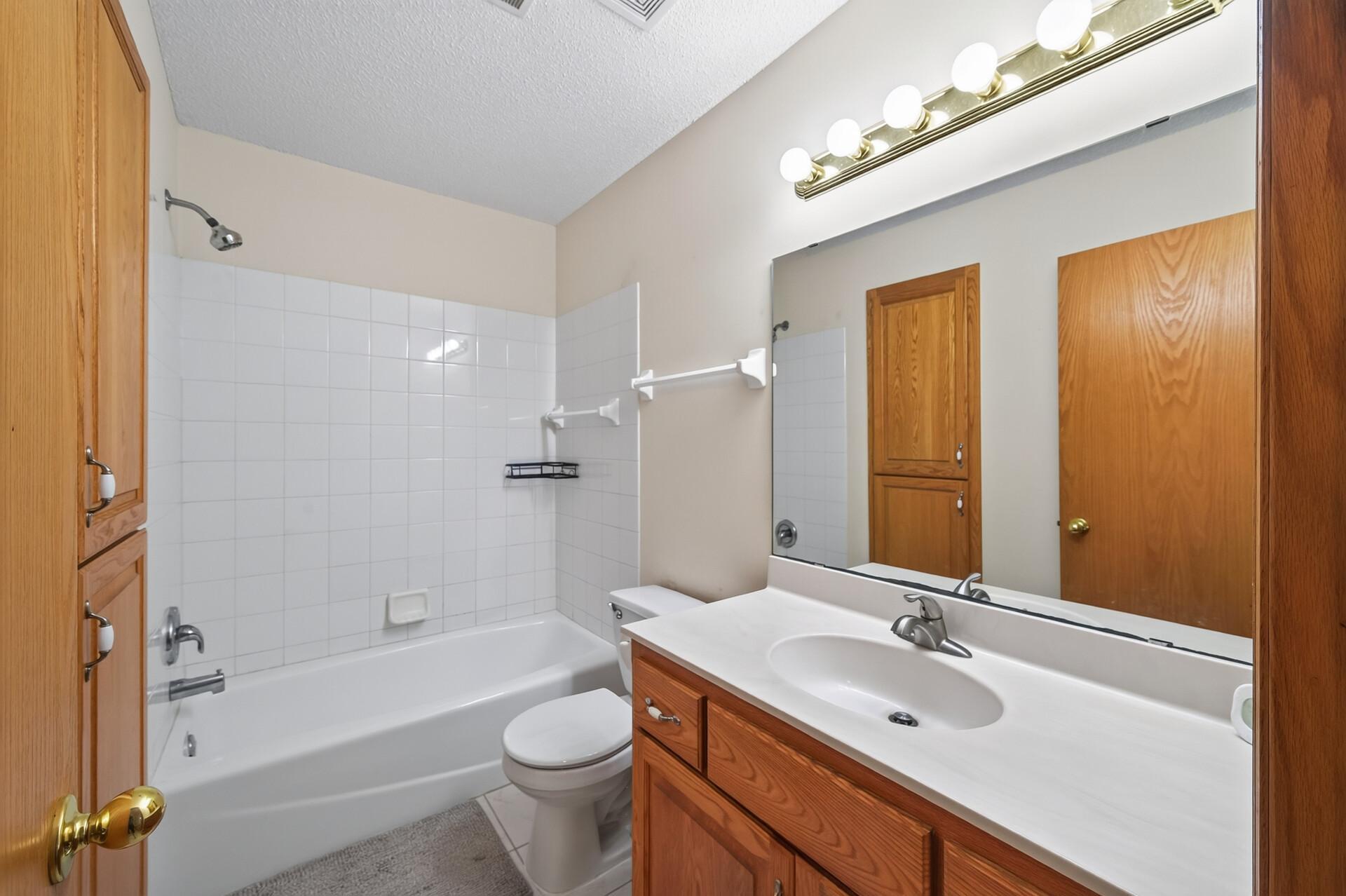 View of Residential at 9509 Dogwood Avenue, Brooklyn Park MN 55443, Brooklyn Park (22 of 30) - Mike Wilen | Minnesota Team Real Estate