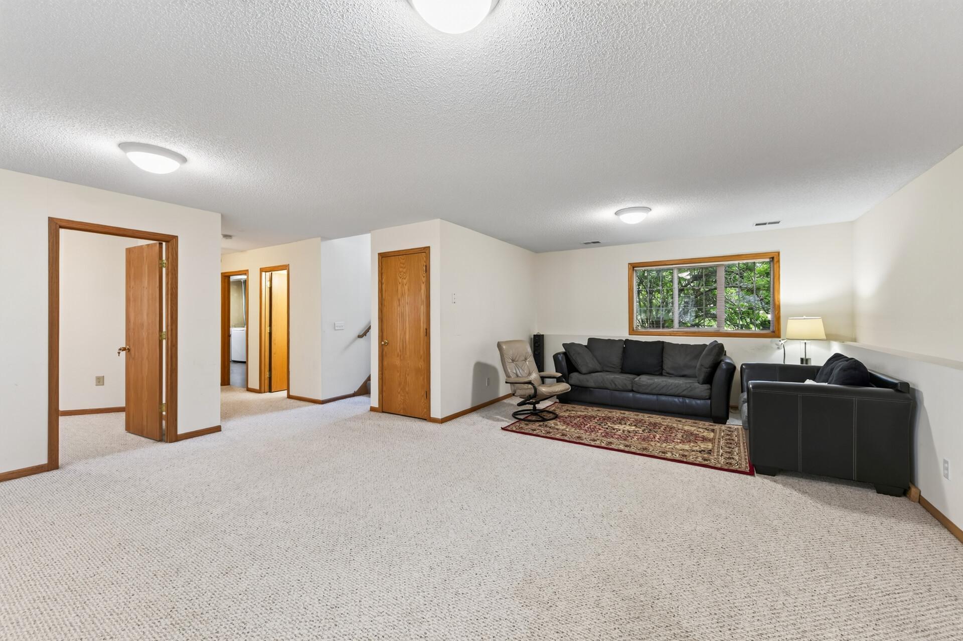 View of Residential at 9509 Dogwood Avenue, Brooklyn Park MN 55443, Brooklyn Park (19 of 30) - Mike Wilen | Minnesota Team Real Estate