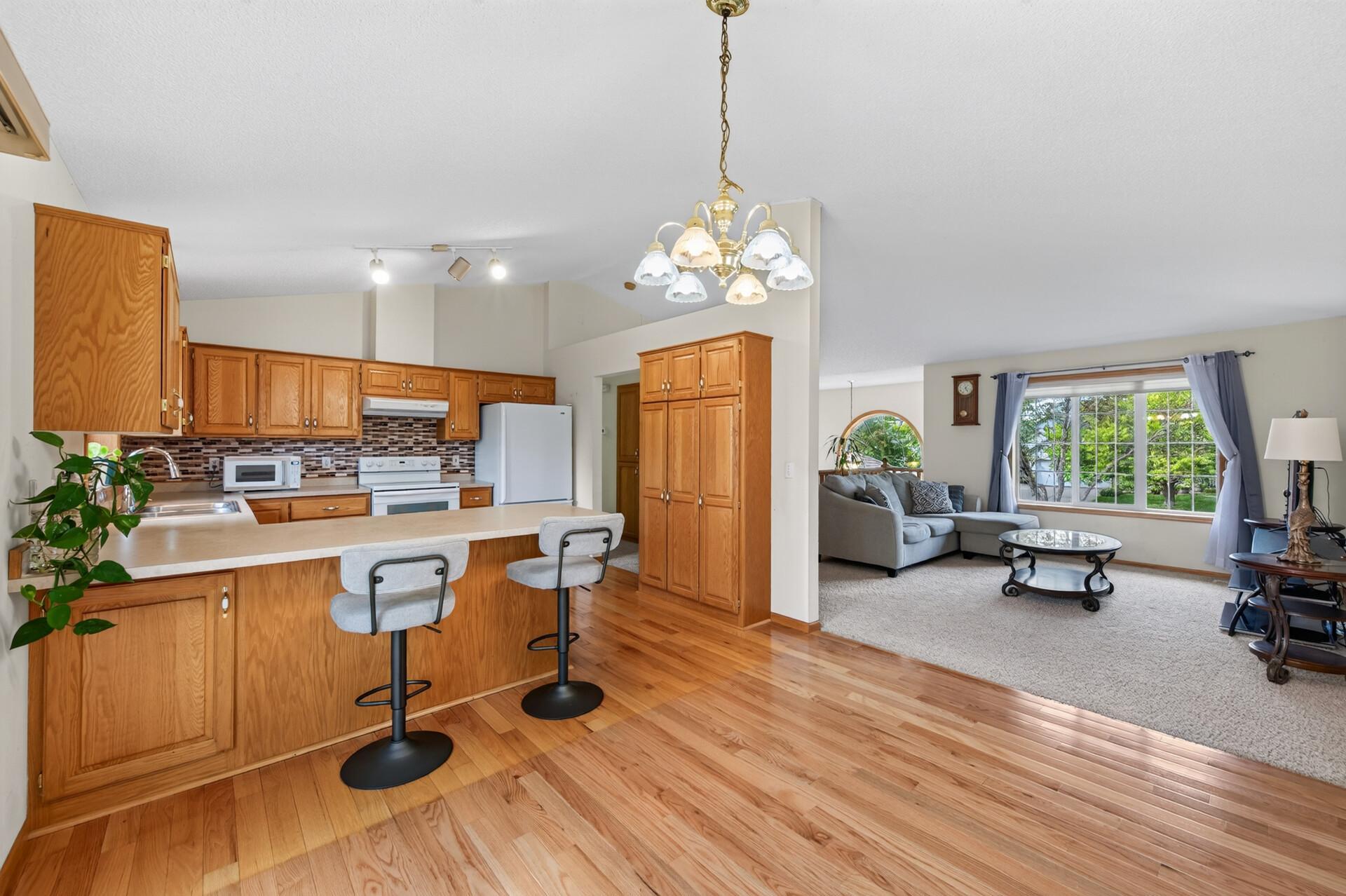 View of Residential at 9509 Dogwood Avenue, Brooklyn Park MN 55443, Brooklyn Park (7 of 30) - Mike Wilen | Minnesota Team Real Estate