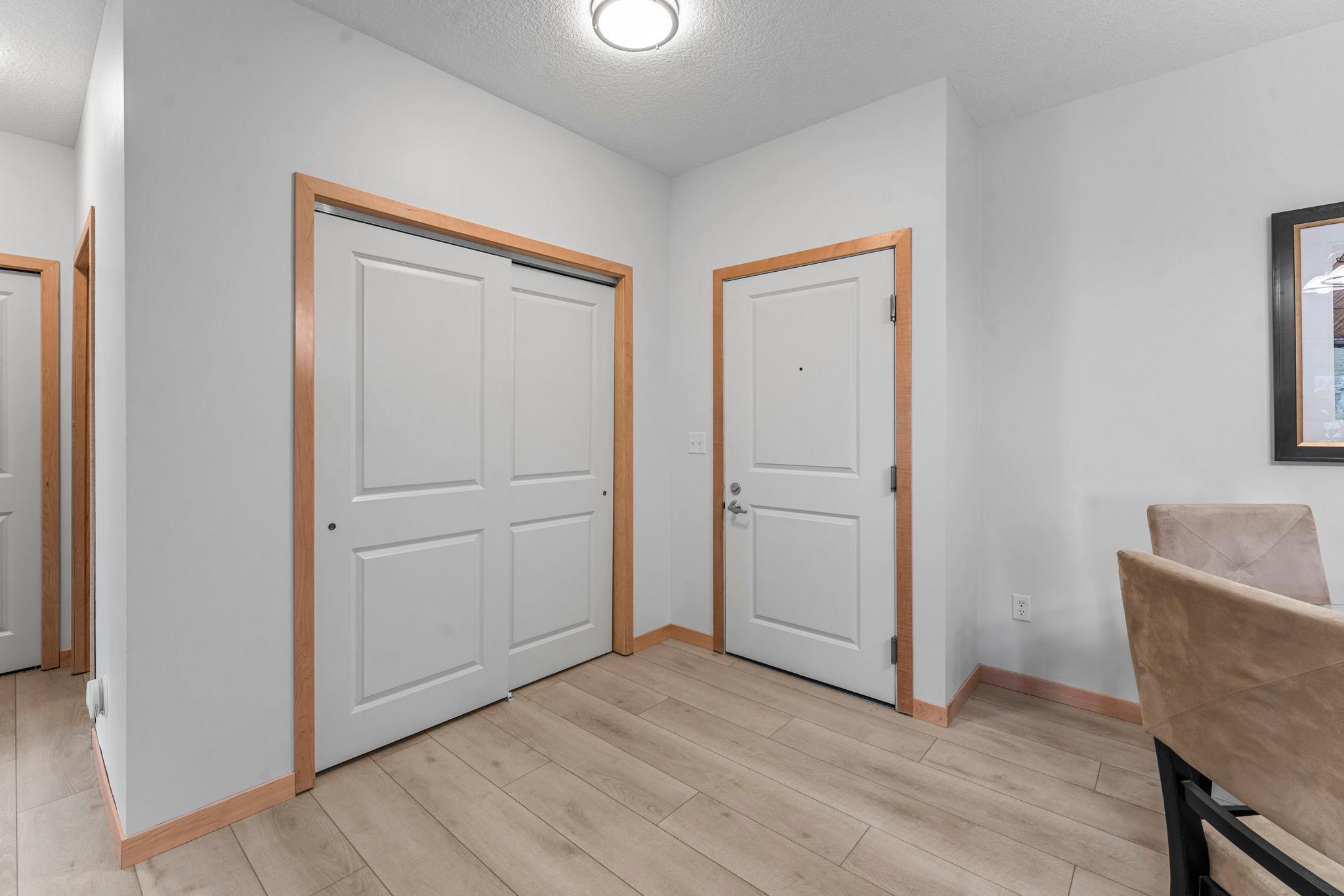 View of Residential at 10806 Shore Drive #103, Plymouth MN 55441, Plymouth (10 of 39) - Mike Wilen | Minnesota Team Real Estate