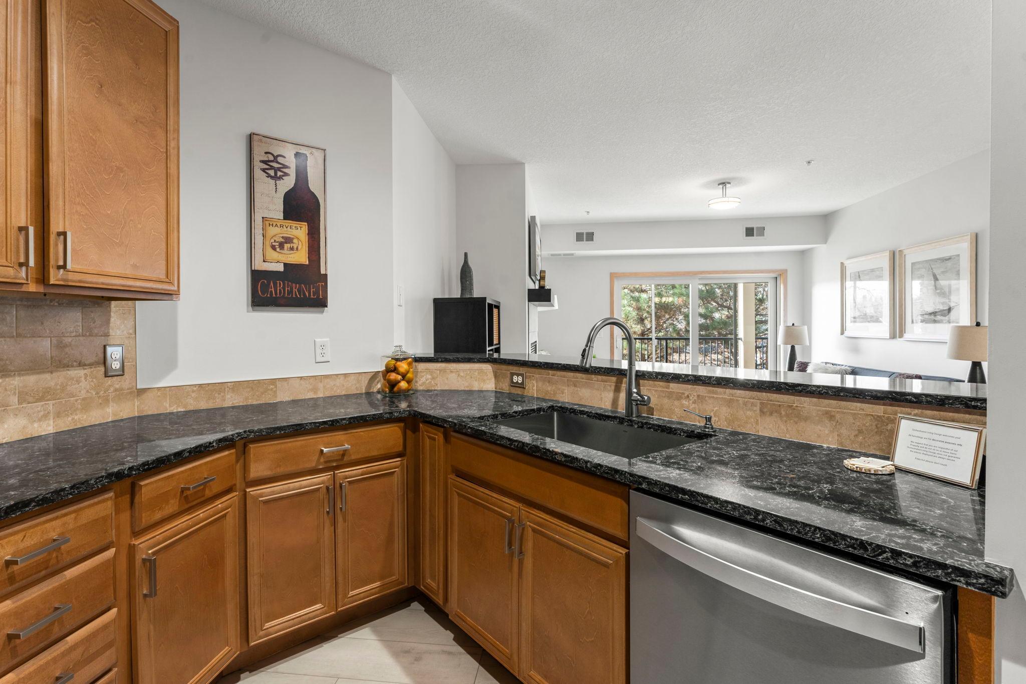 View of Residential at 10806 Shore Drive #103, Plymouth MN 55441, Plymouth (19 of 39) - Mike Wilen | Minnesota Team Real Estate