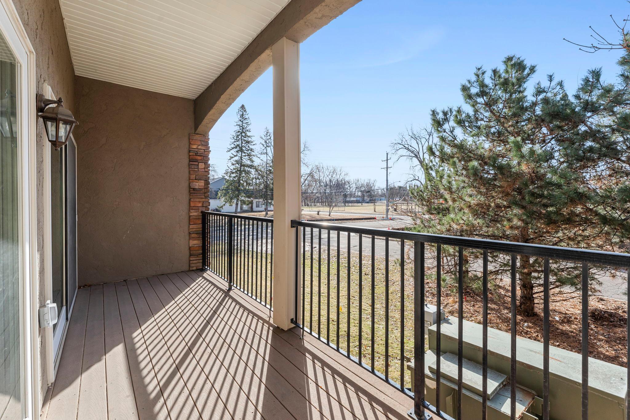 View of Residential at 10806 Shore Drive #103, Plymouth MN 55441, Plymouth (30 of 39) - Mike Wilen | Minnesota Team Real Estate